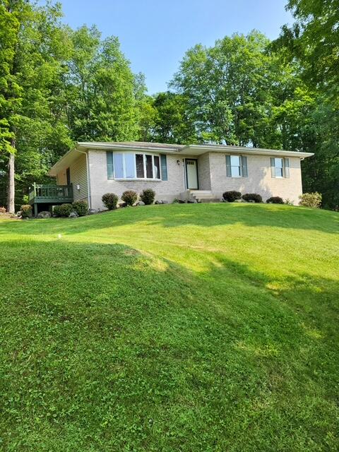 877 Old River Road
