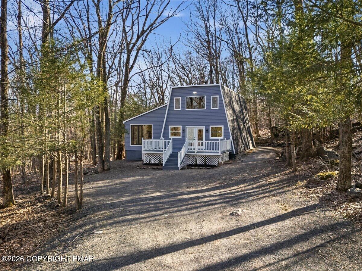 3257 Trafalgar Avenue