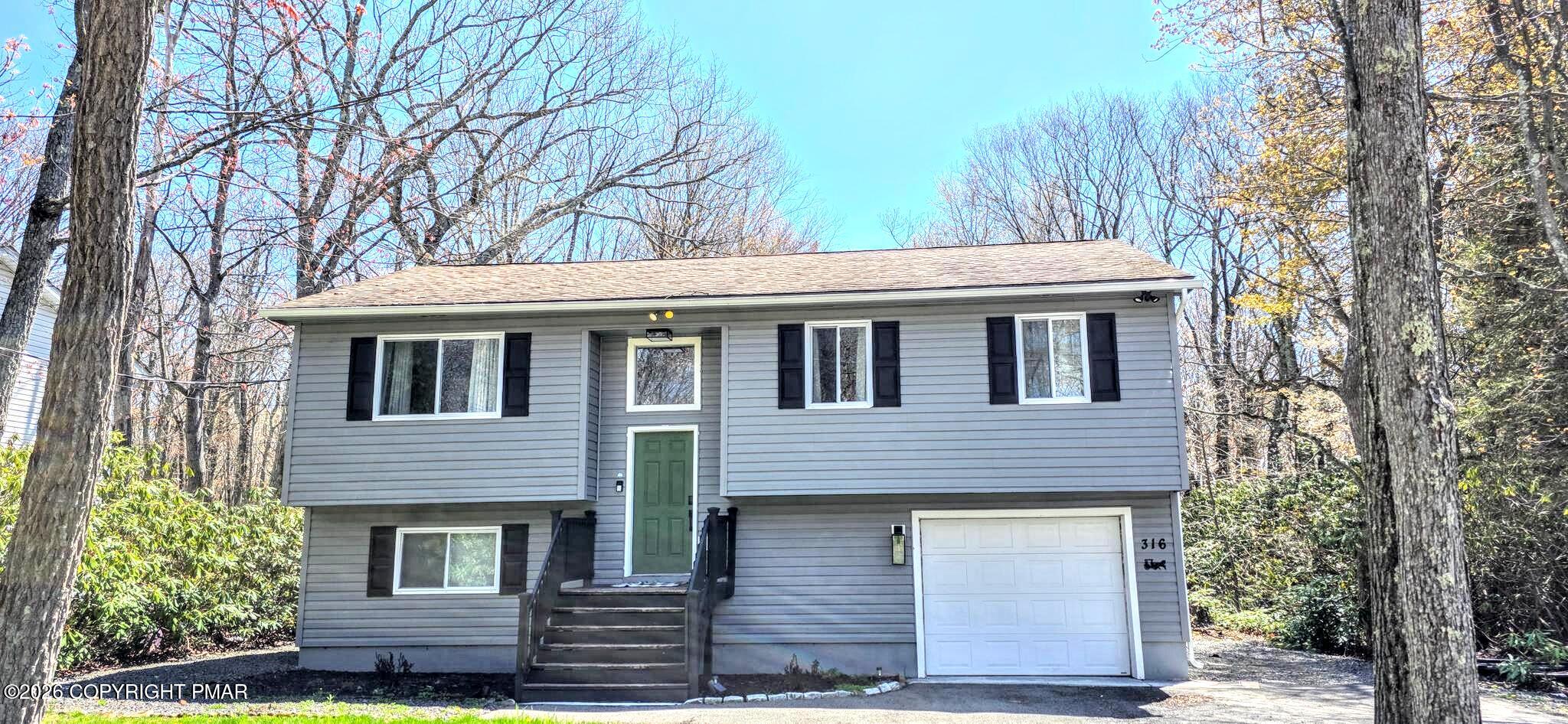 316 Coach Road