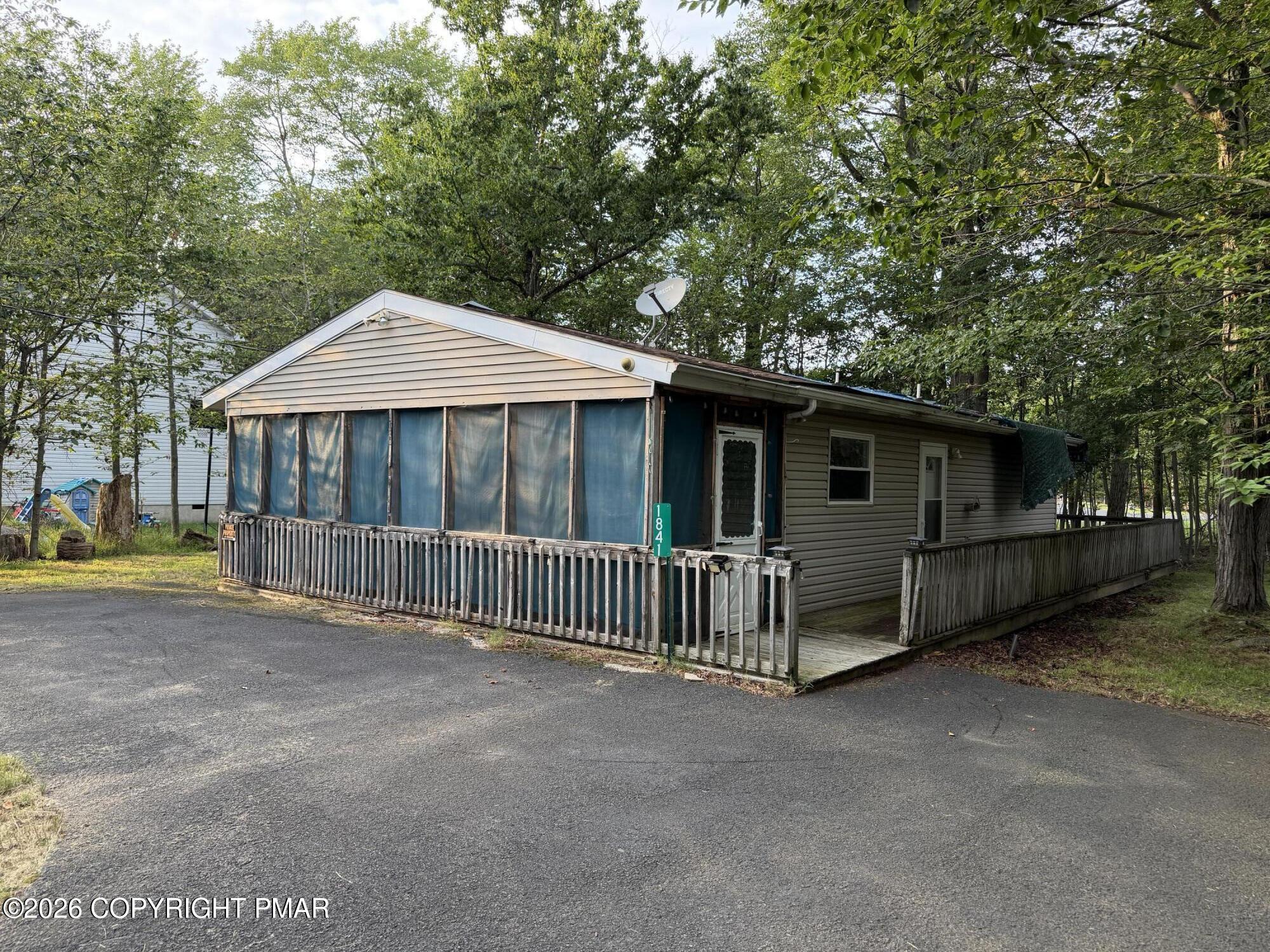1841 Shadyside Drive