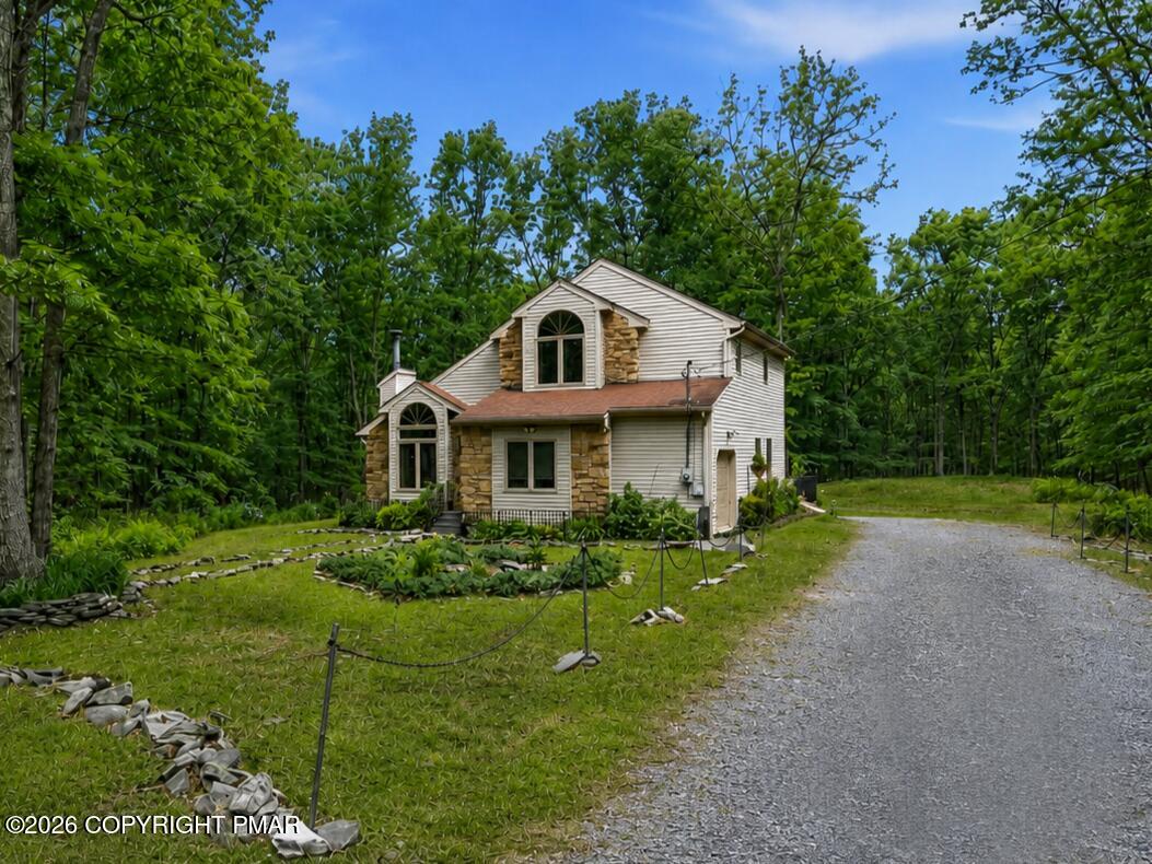 3176 Bluebird Drive