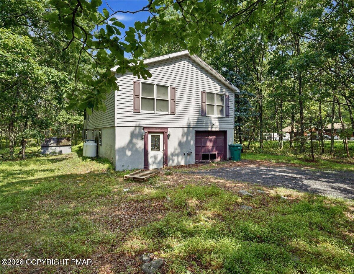 1191 Bluebird Lane