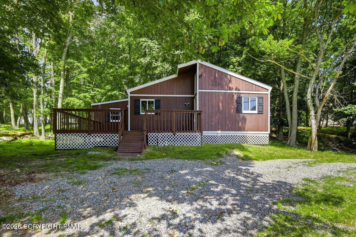4774 Pine Ridge Drive W