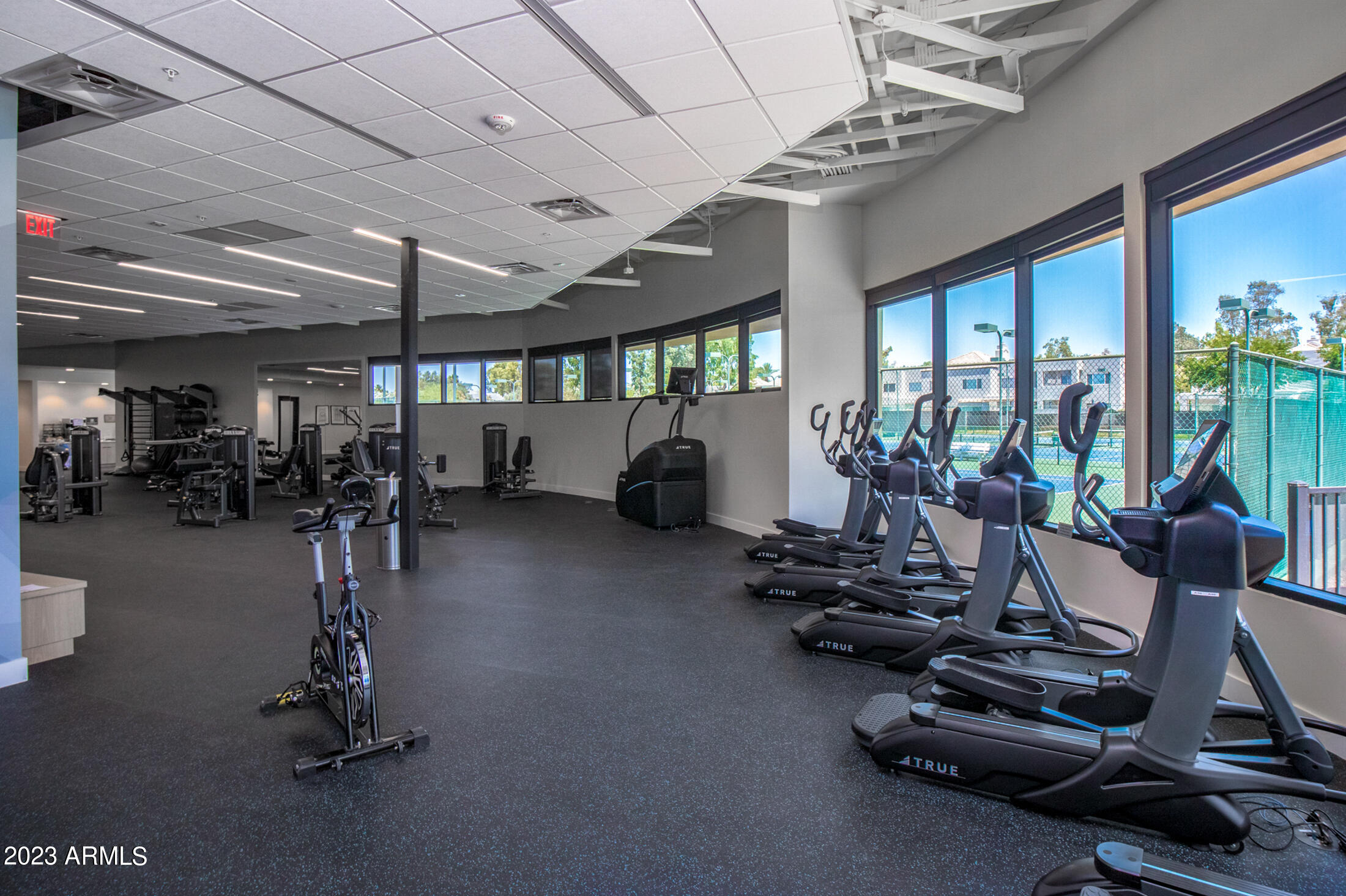 7525 E GAINEY RANCH Road, 144