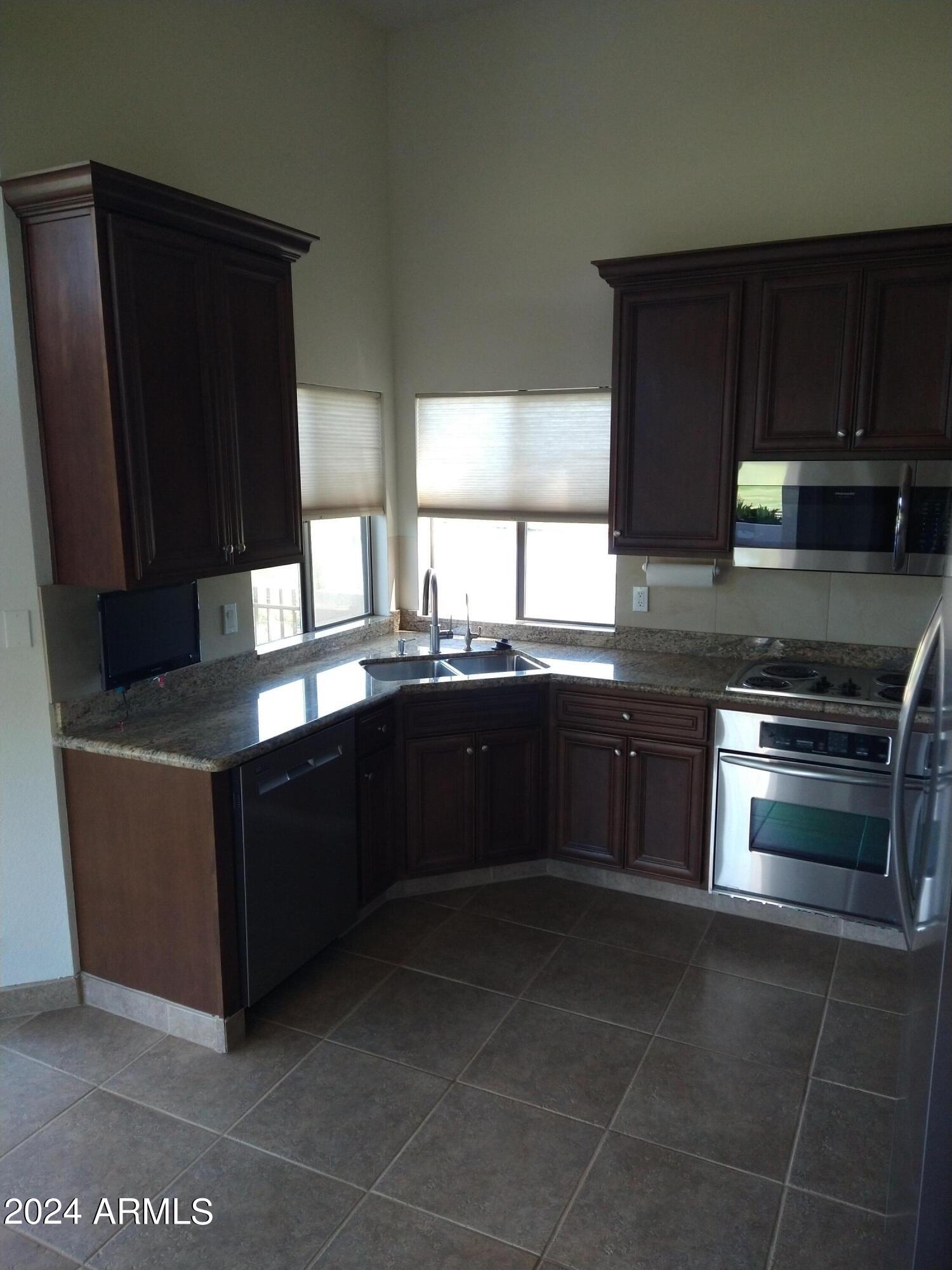 7272 E GAINEY RANCH Road, 38