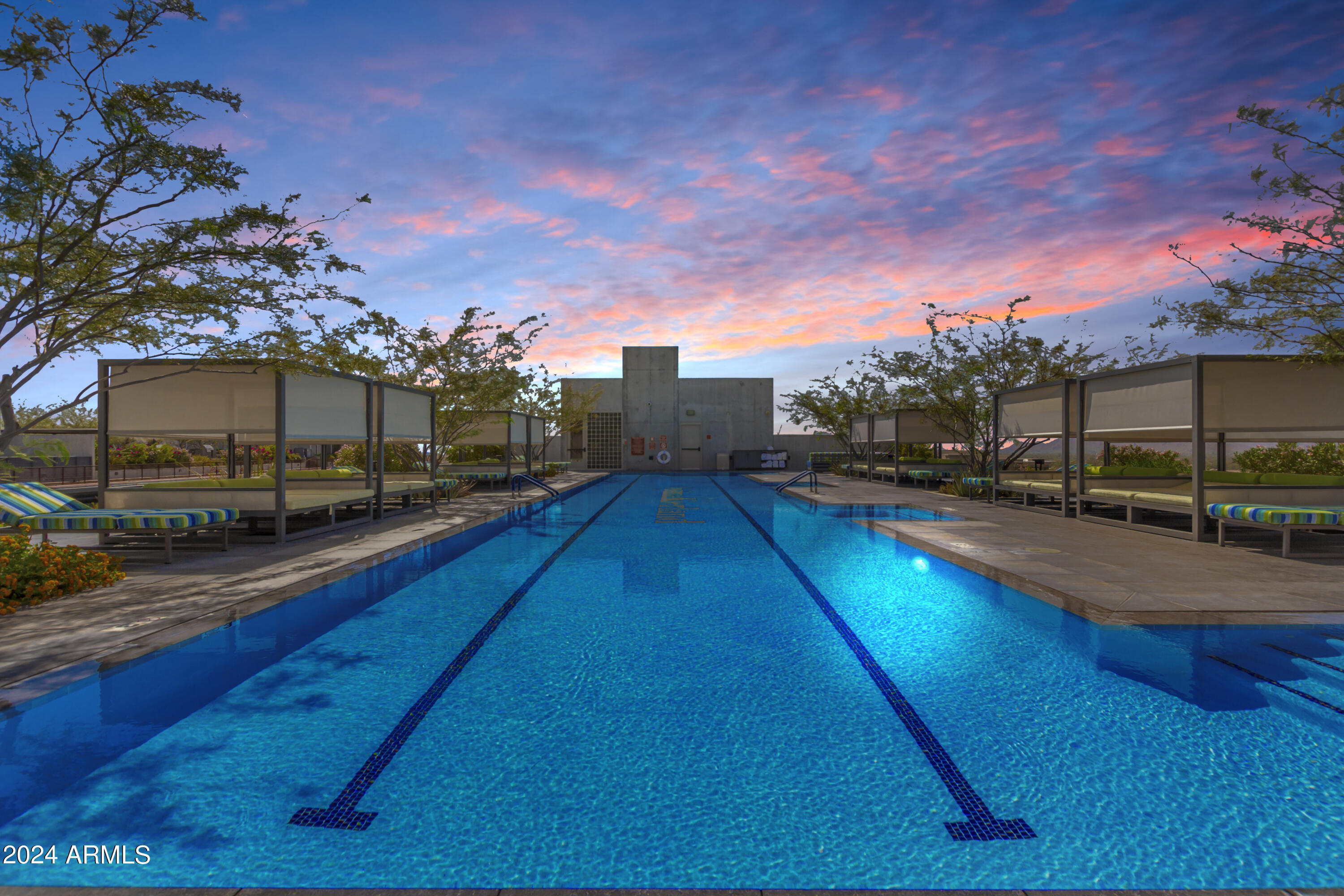 7120 E Kierland Boulevard, 415