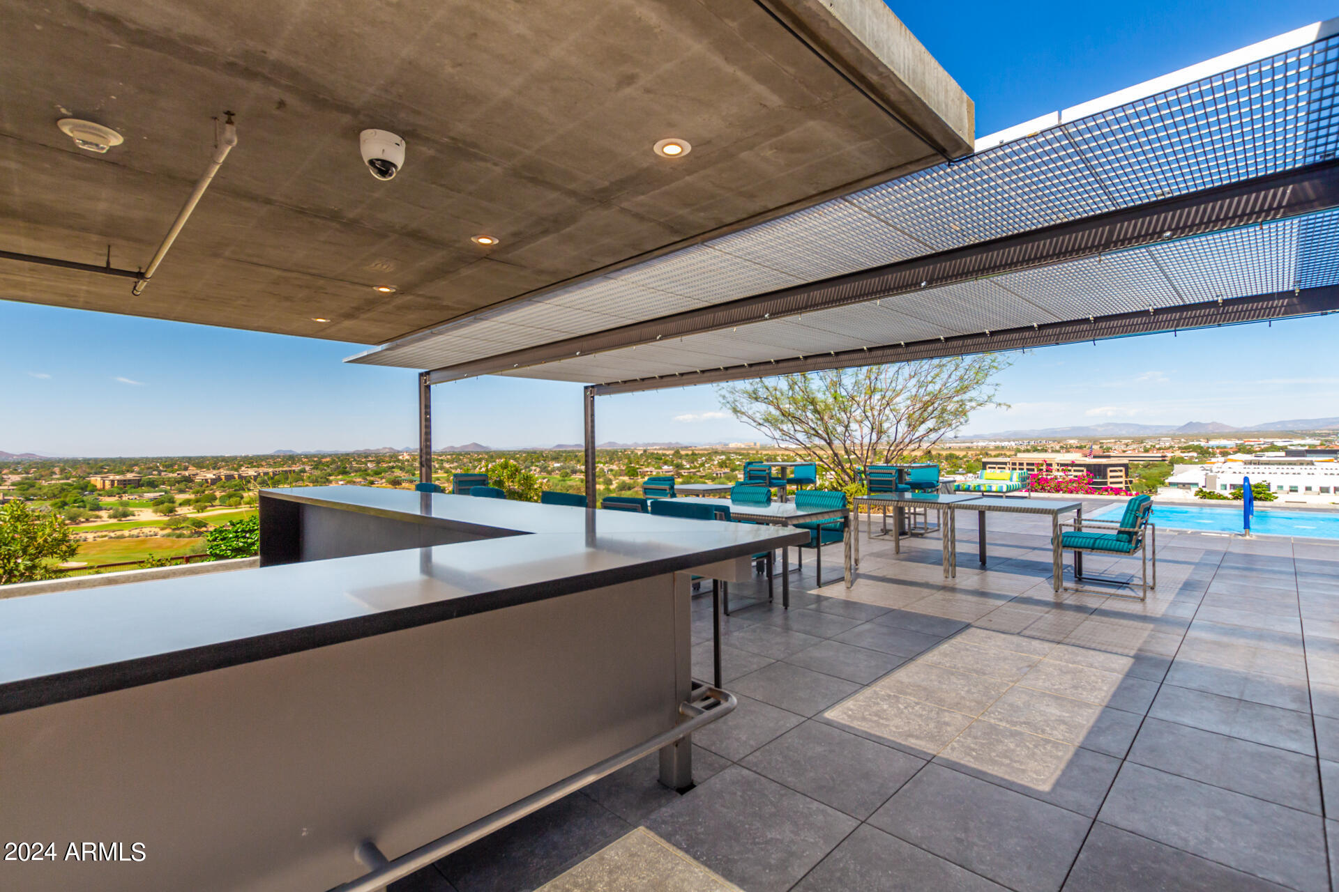 7120 E Kierland Boulevard, 415