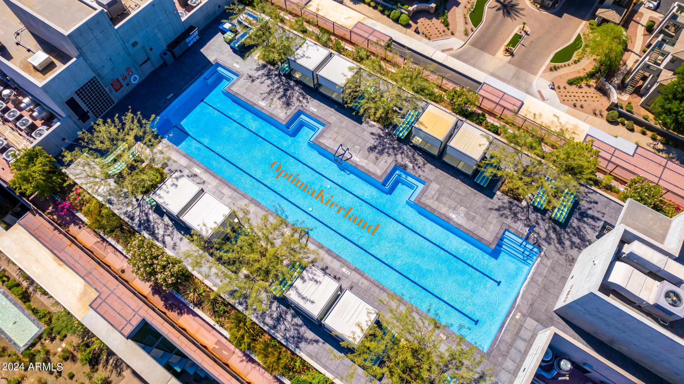 7120 E Kierland Boulevard, 415