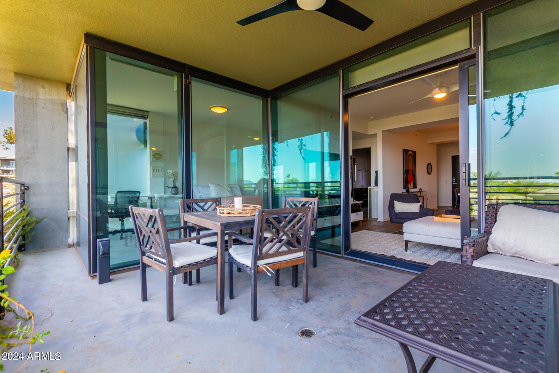 7120 E Kierland Boulevard, 415
