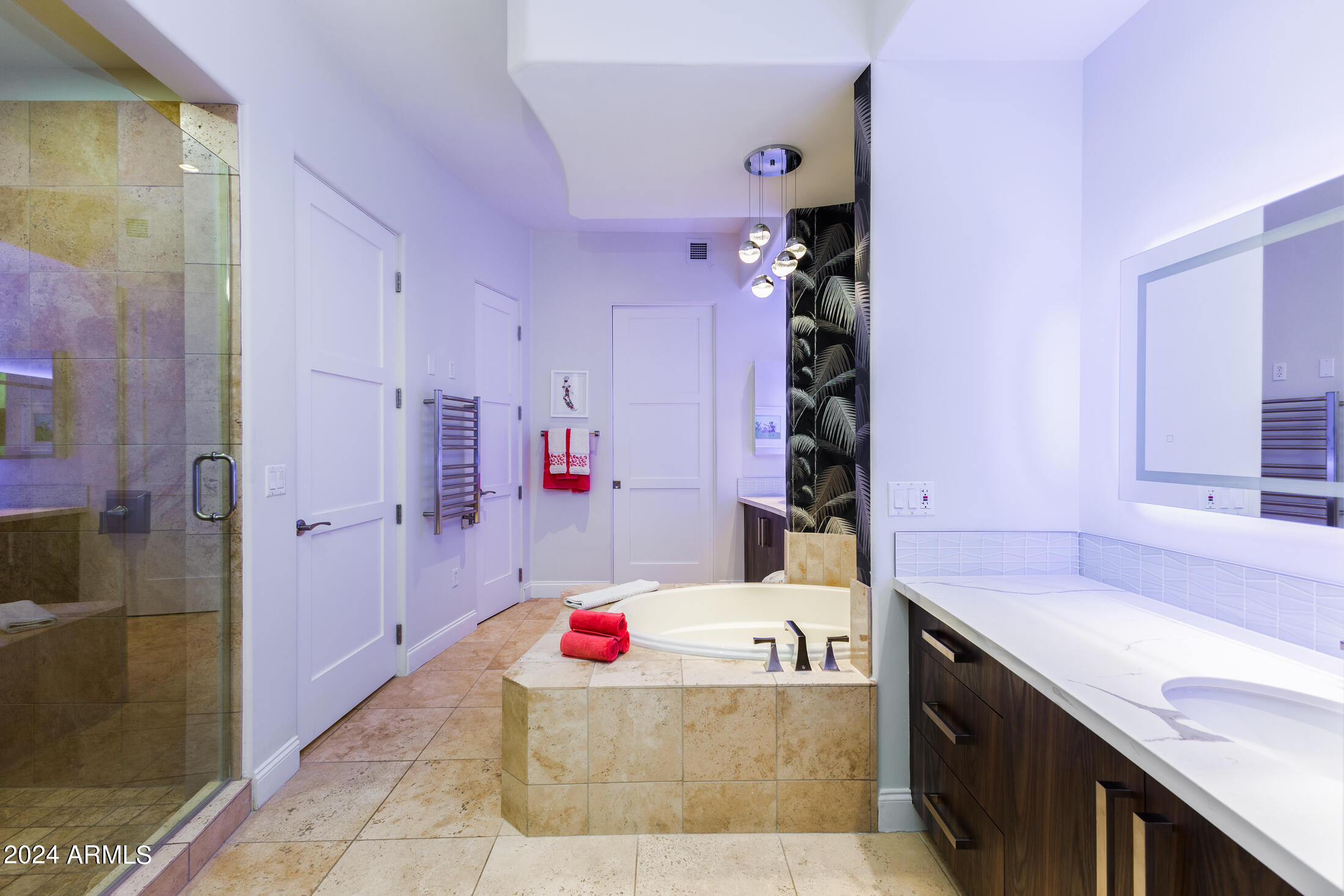 8 BILTMORE Estate, 107