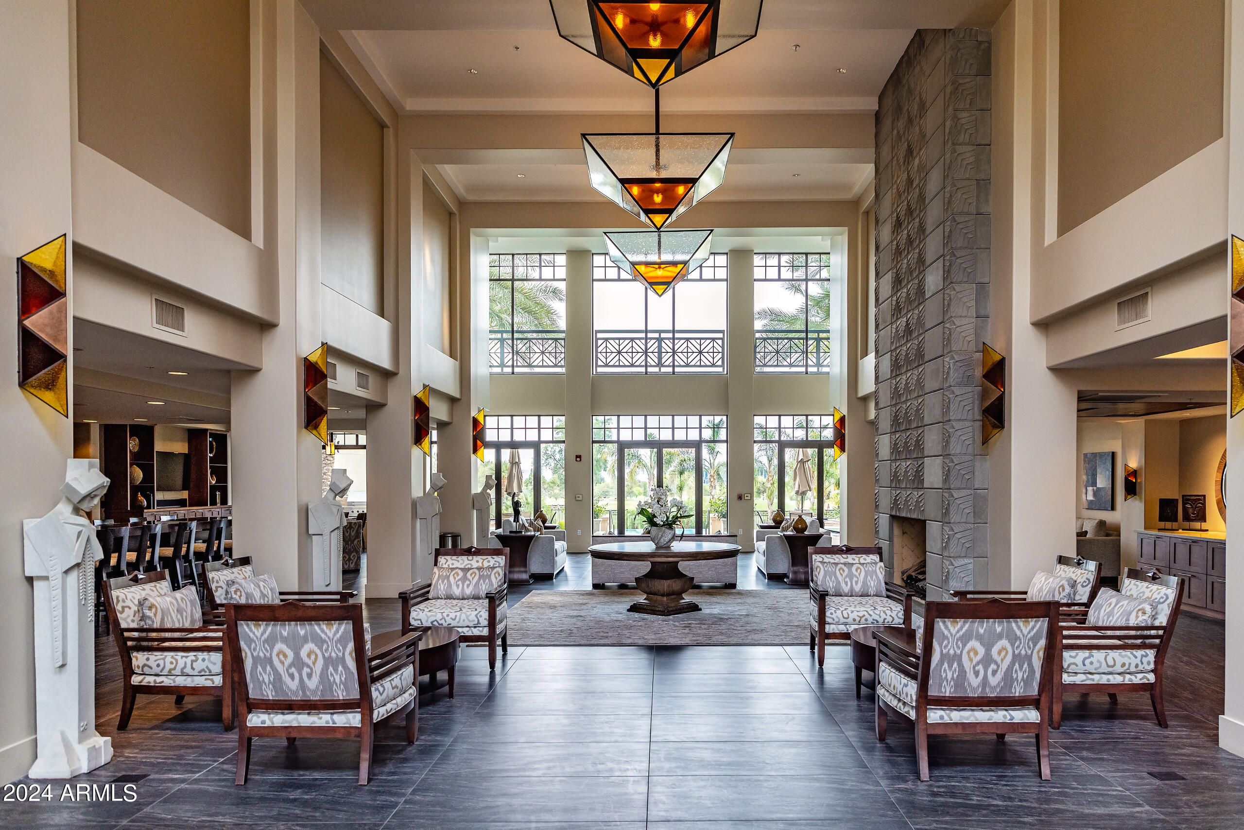 8 BILTMORE Estate, 107