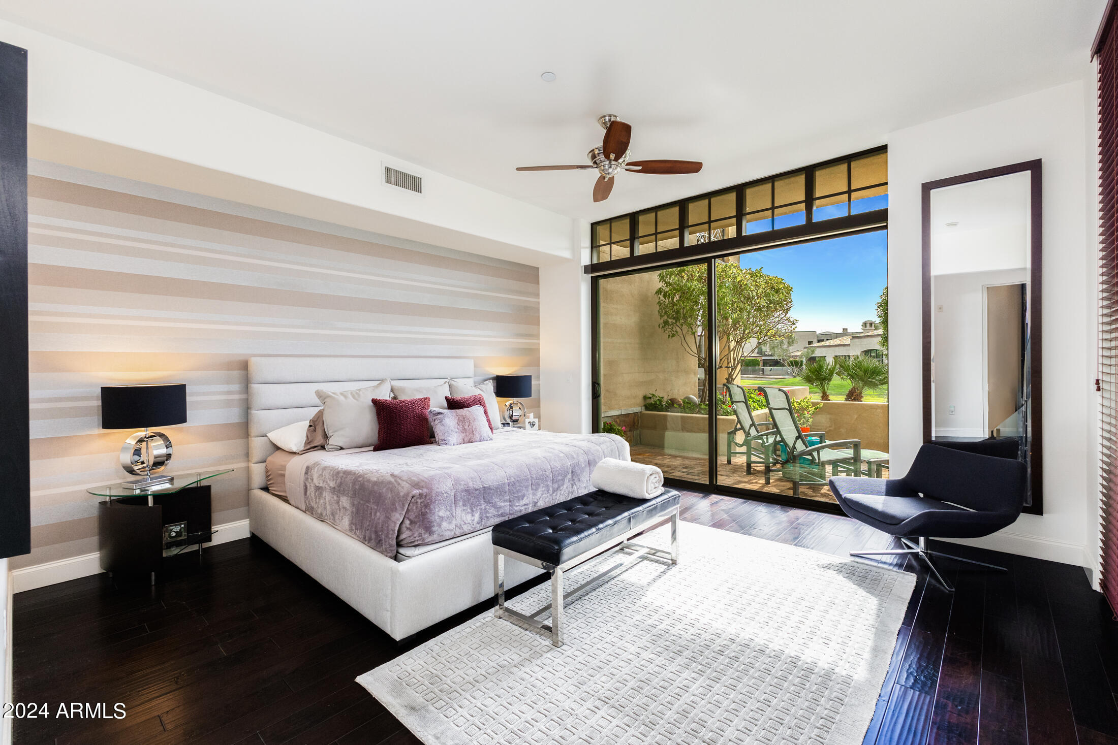 8 BILTMORE Estate, 107