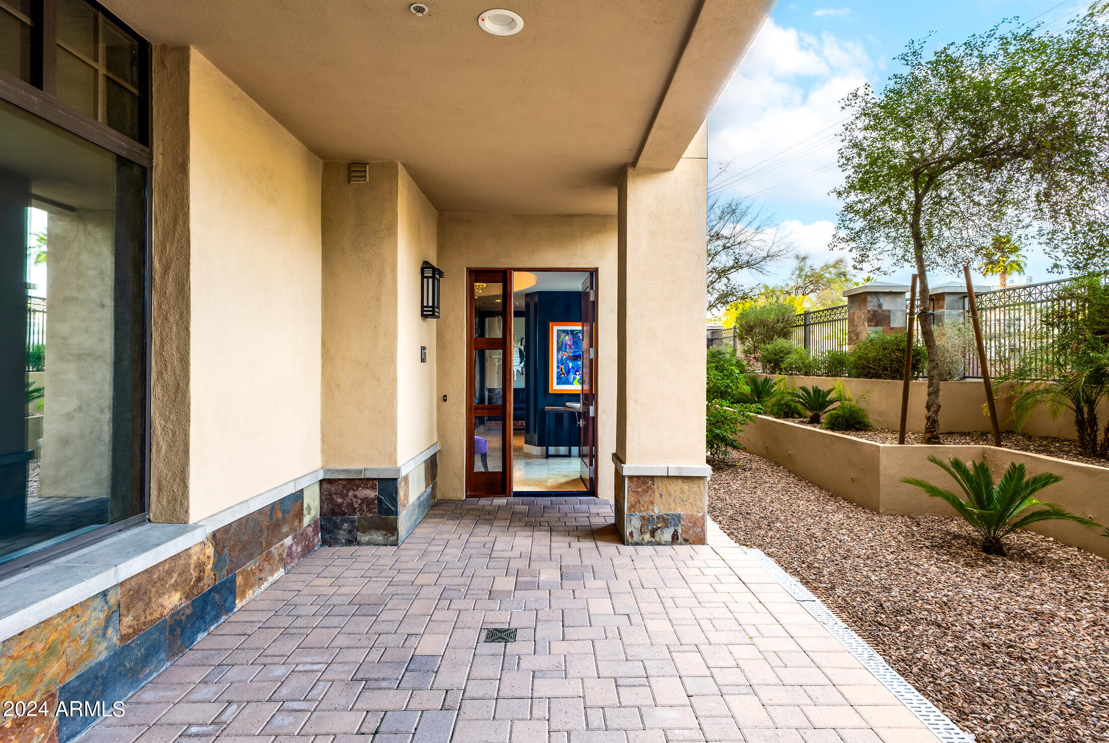 8 BILTMORE Estate, 107