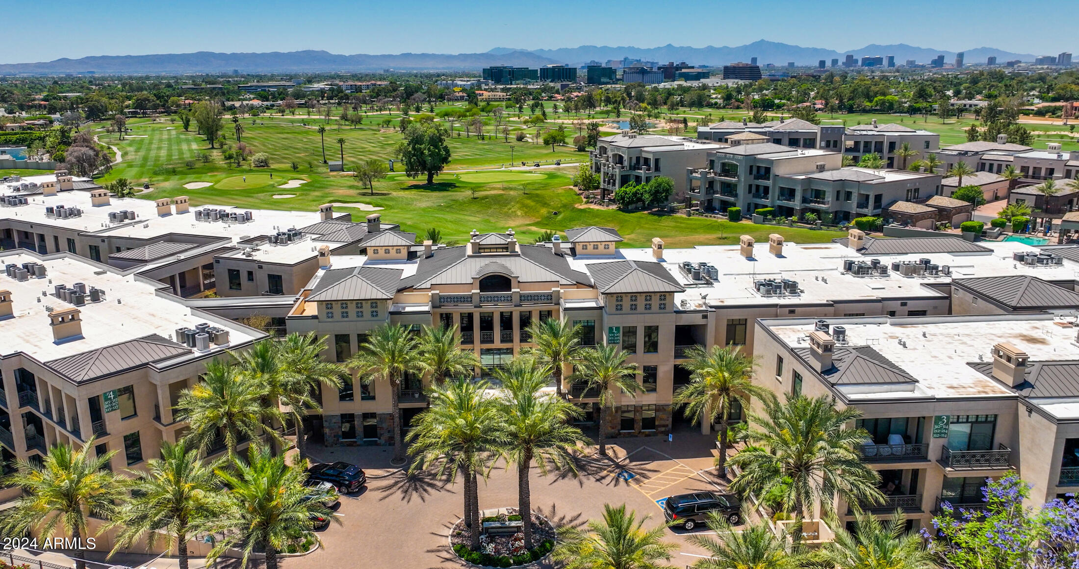 8 BILTMORE Estate, 107