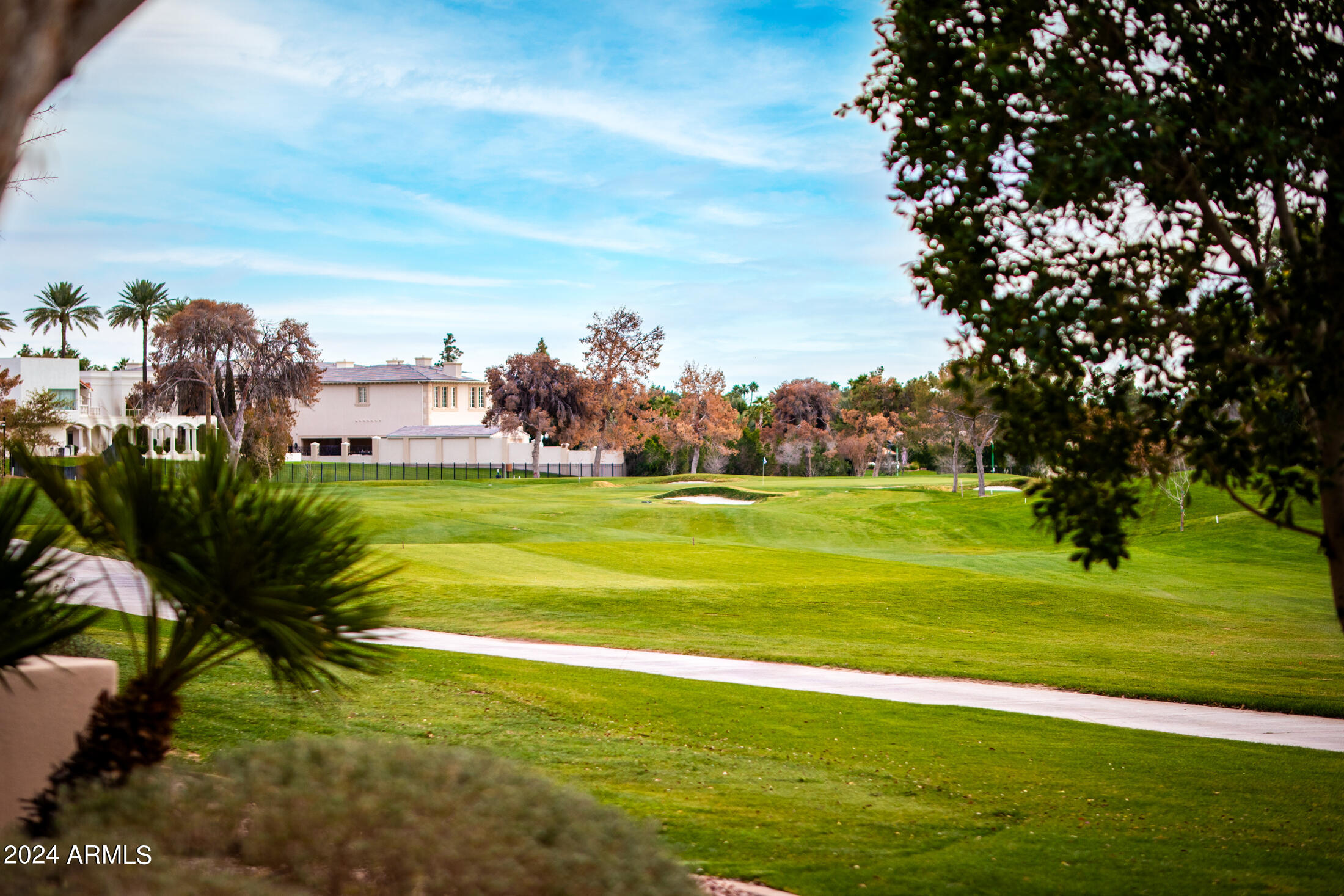 8 BILTMORE Estate, 107