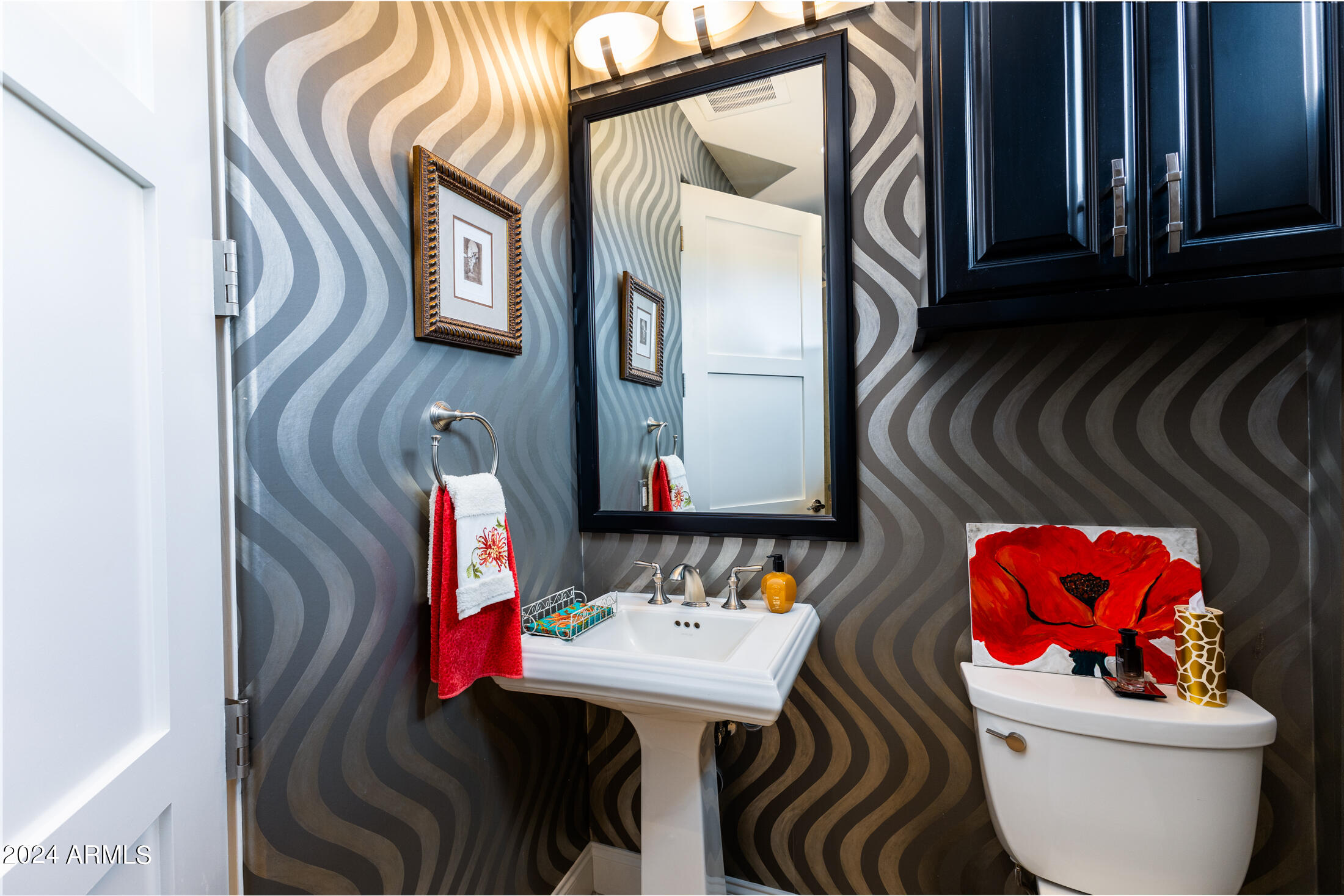 8 BILTMORE Estate, 107