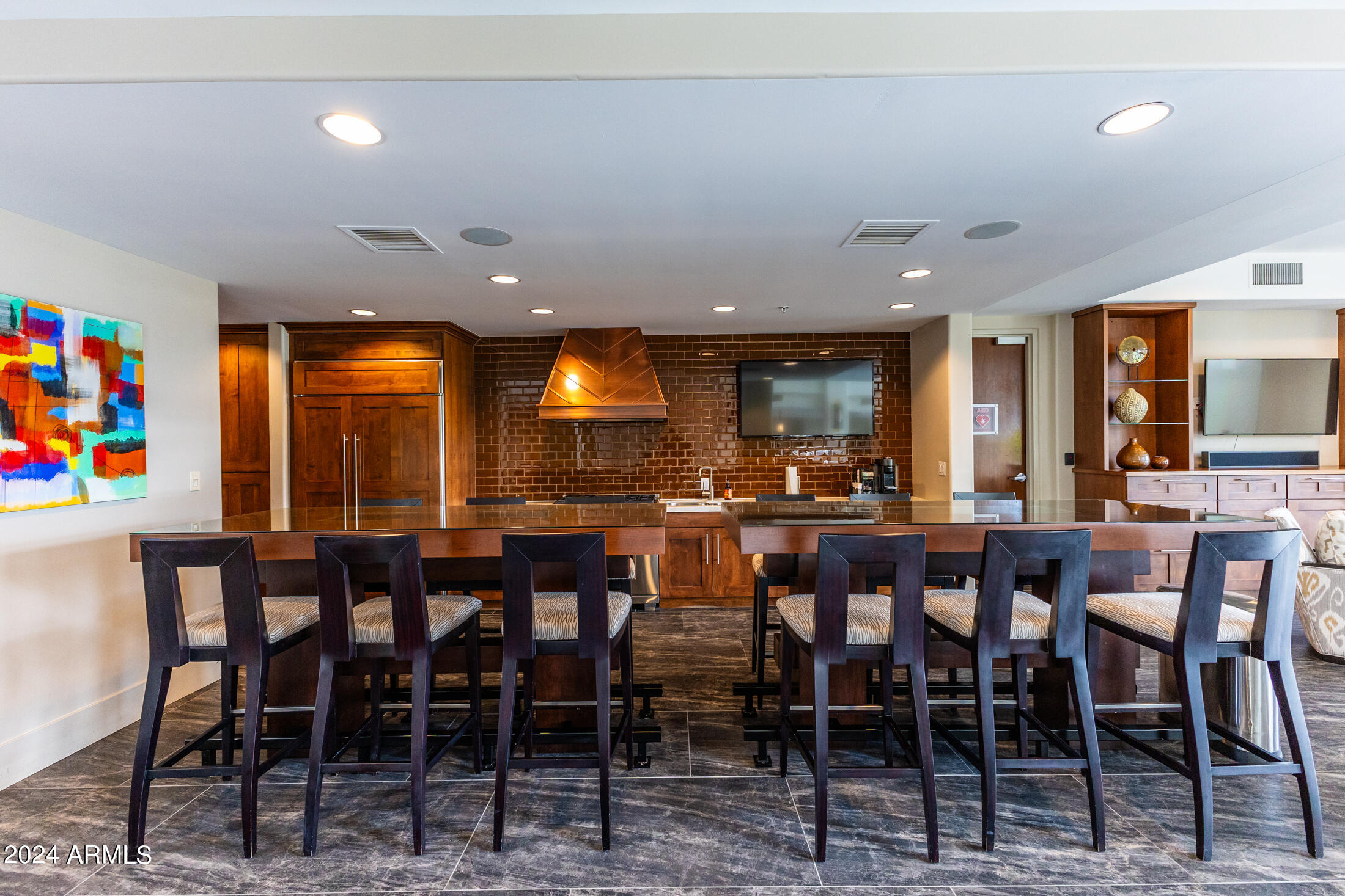 8 BILTMORE Estate, 107