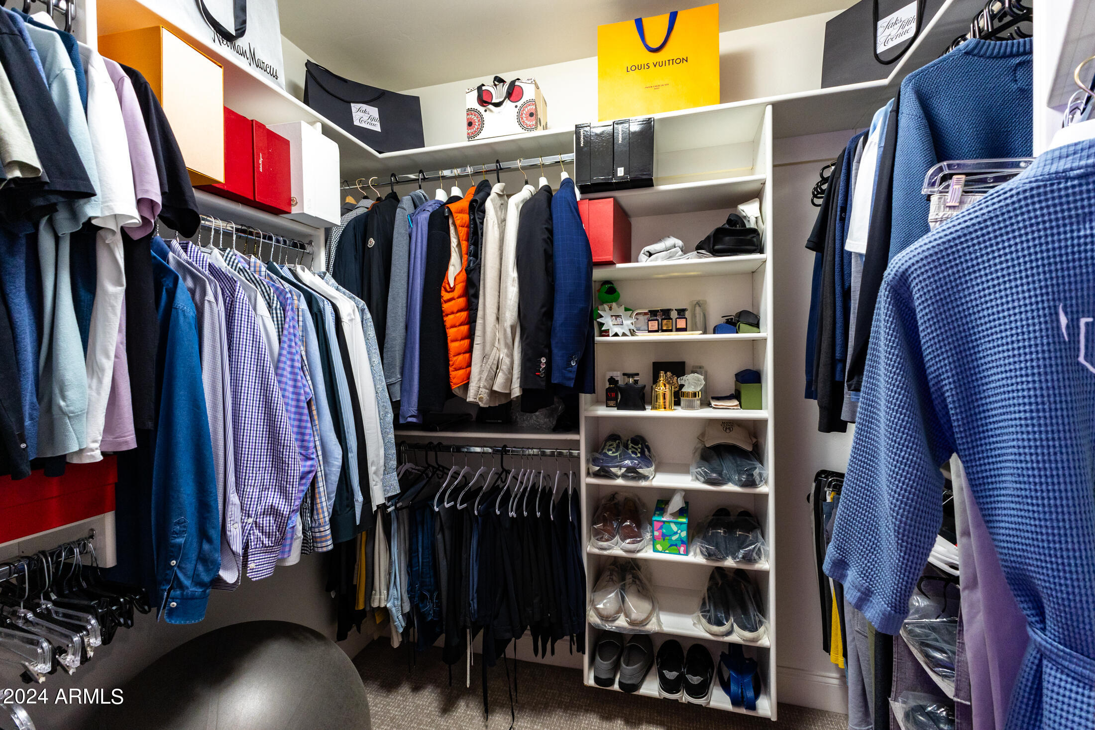 8 BILTMORE Estate, 107