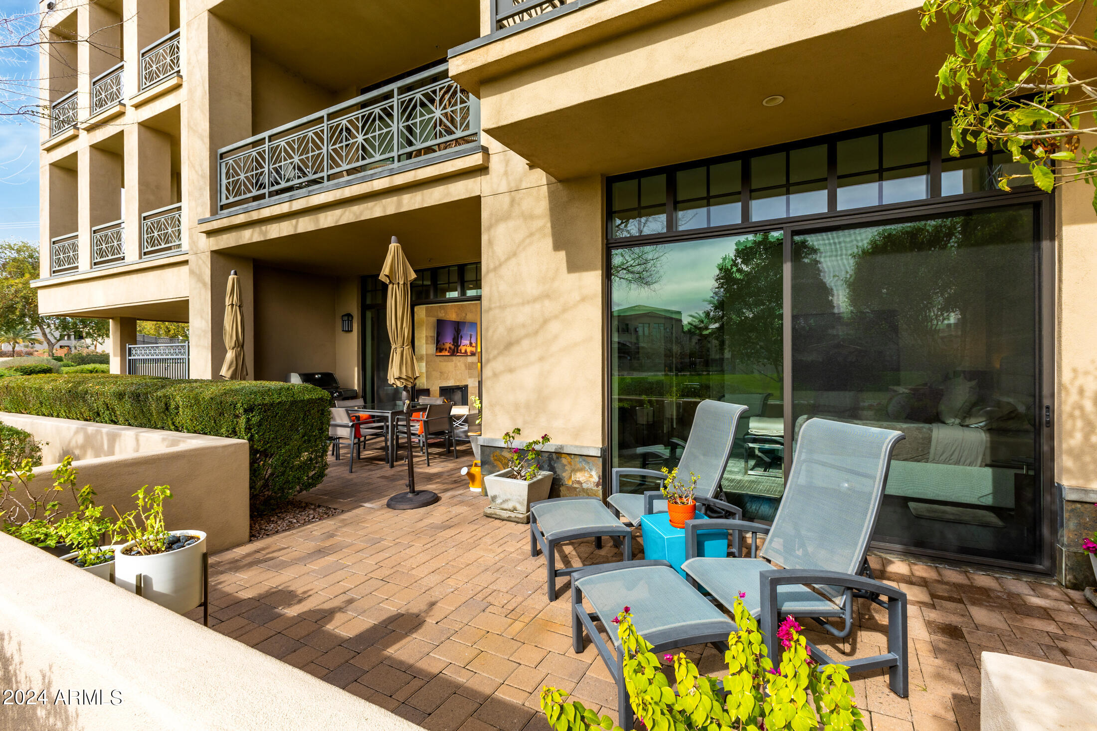 8 BILTMORE Estate, 107