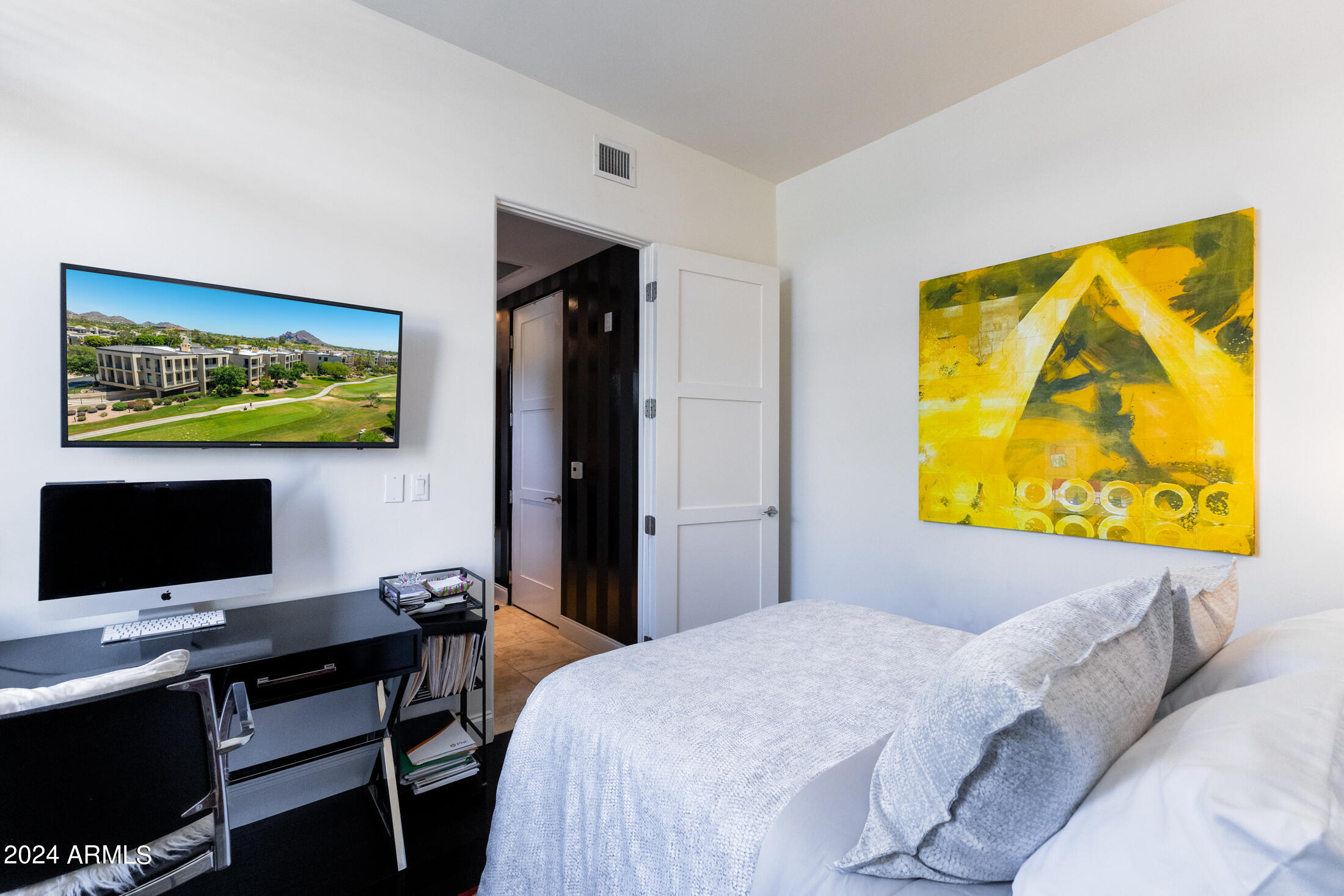 8 BILTMORE Estate, 107