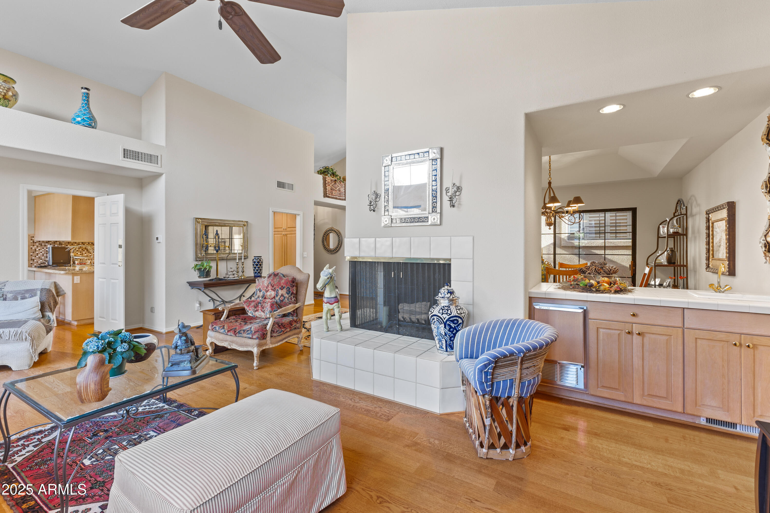 7525 E GAINEY RANCH Road 164