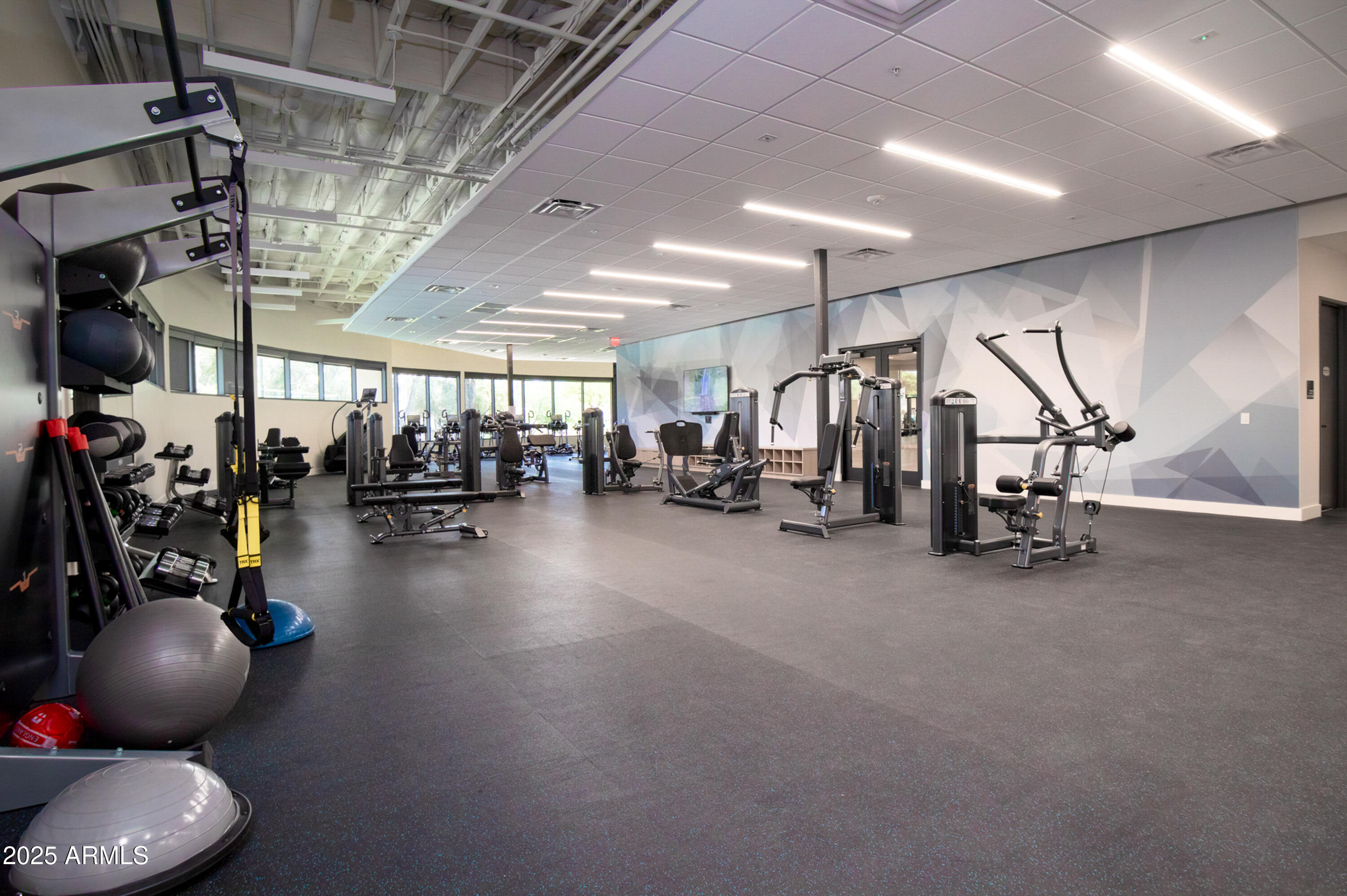 7525 E GAINEY RANCH Road 164