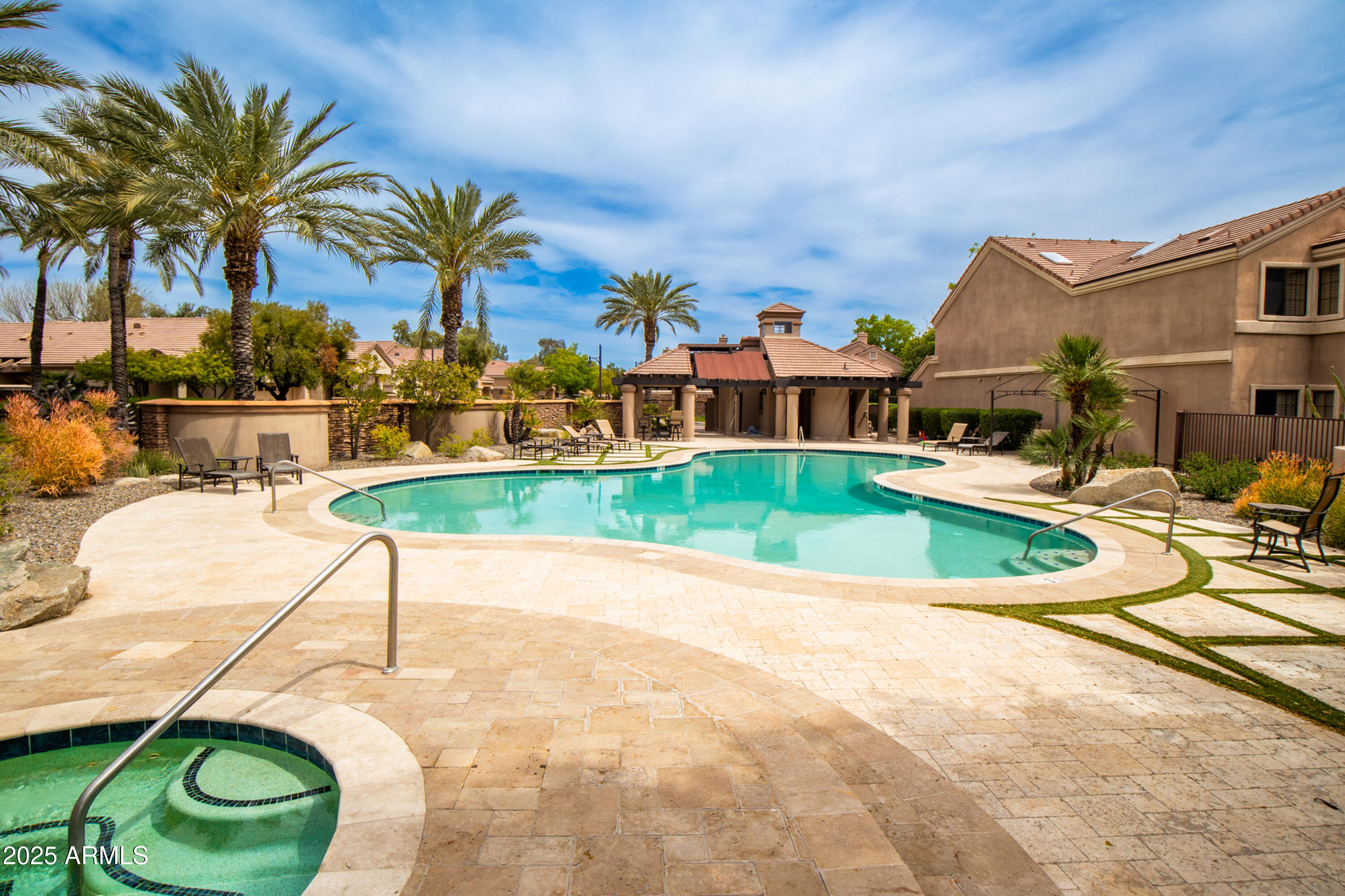 7525 E GAINEY RANCH Road 164