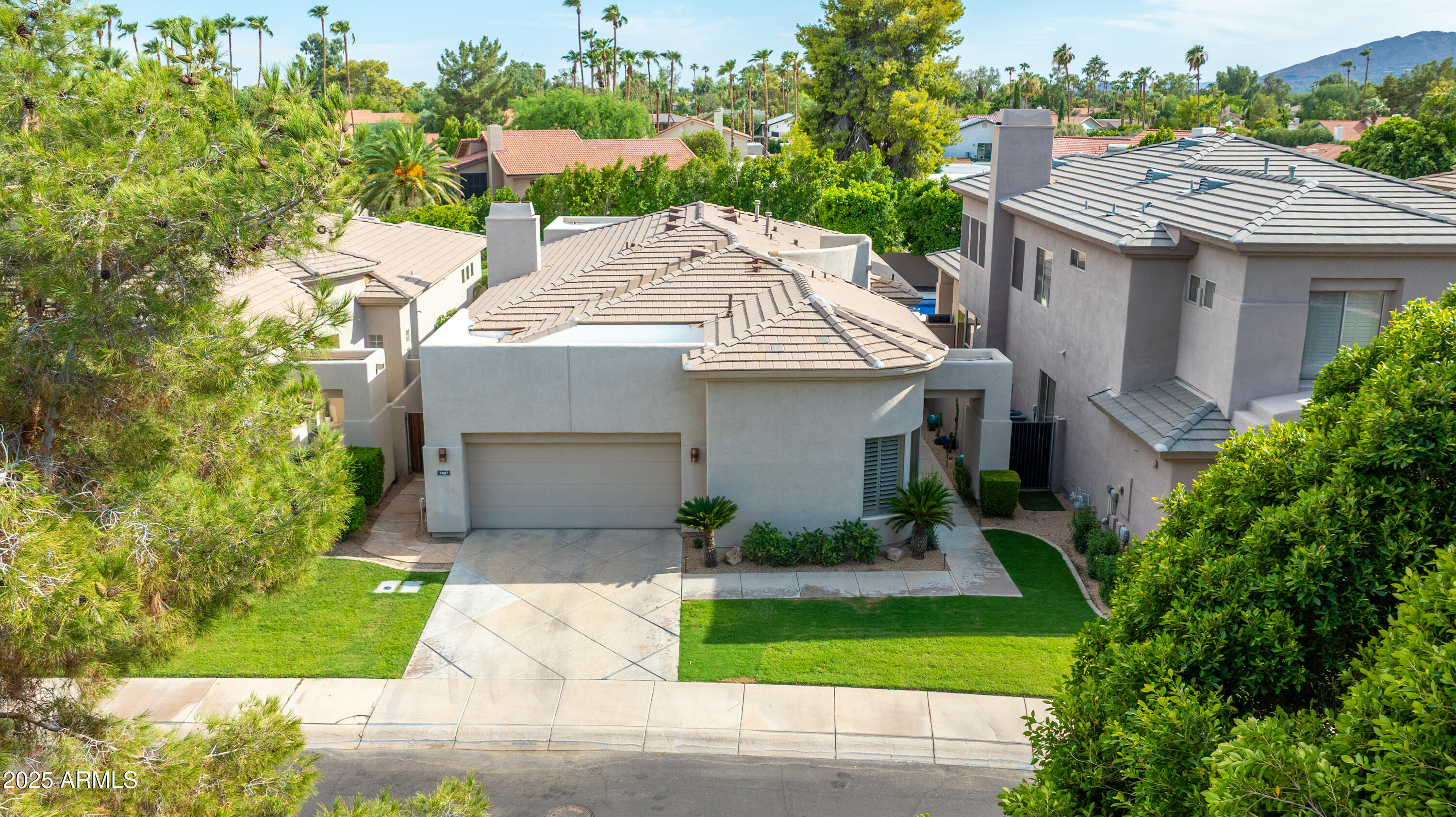 7487 E SUNNYVALE Drive
