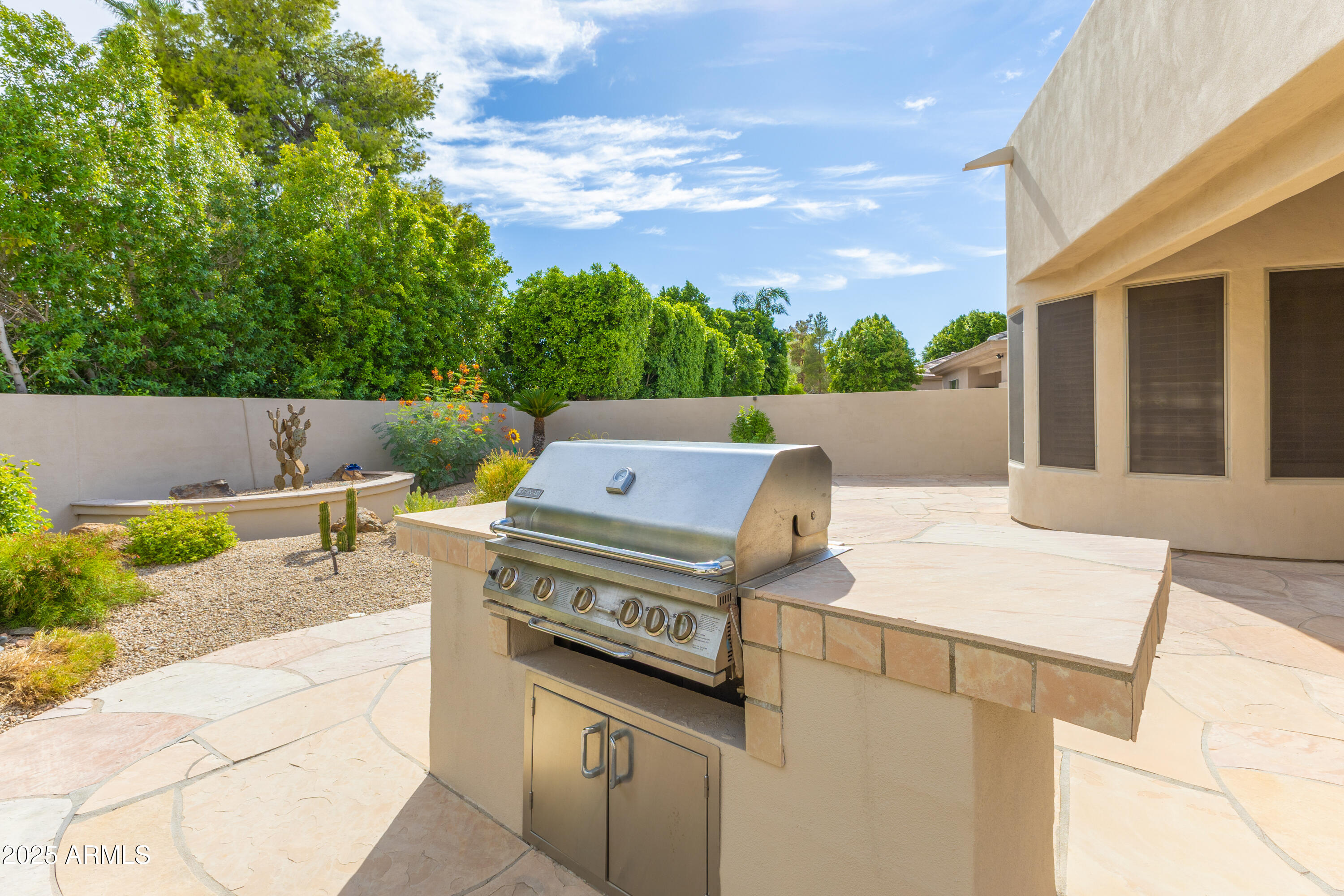 7487 E SUNNYVALE Drive