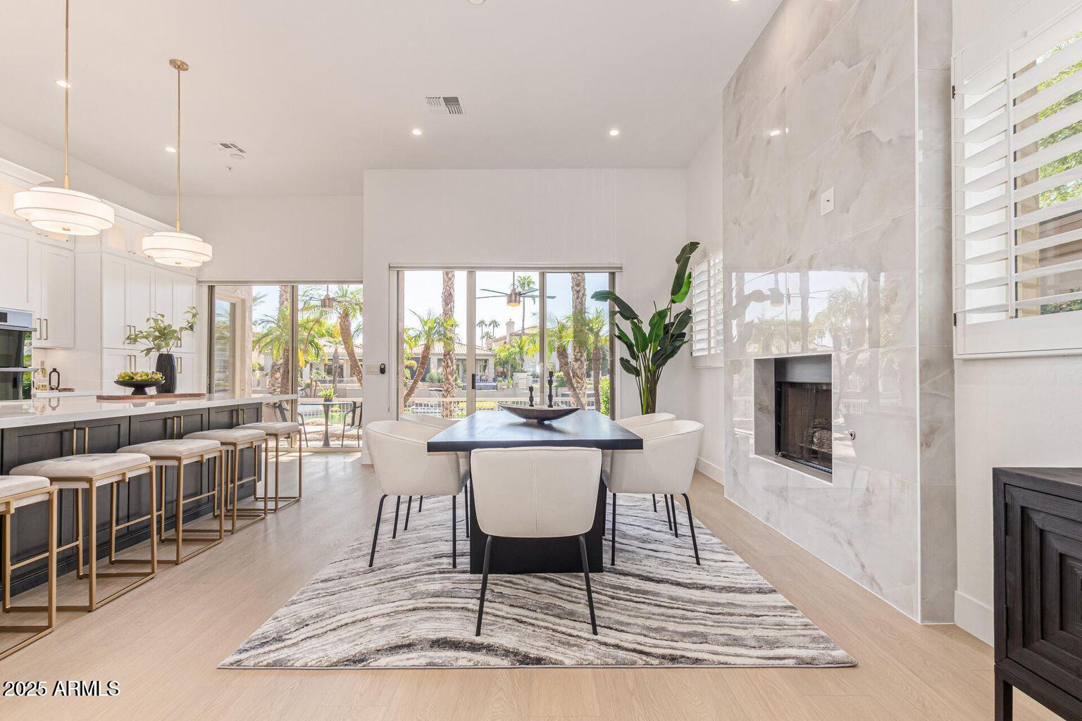 10175 E COCHISE Drive