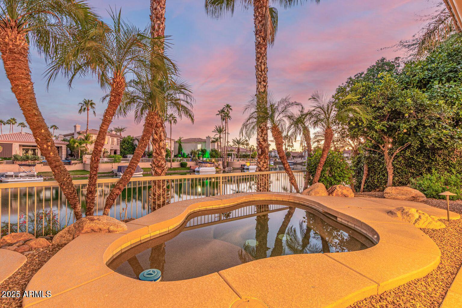 10175 E COCHISE Drive