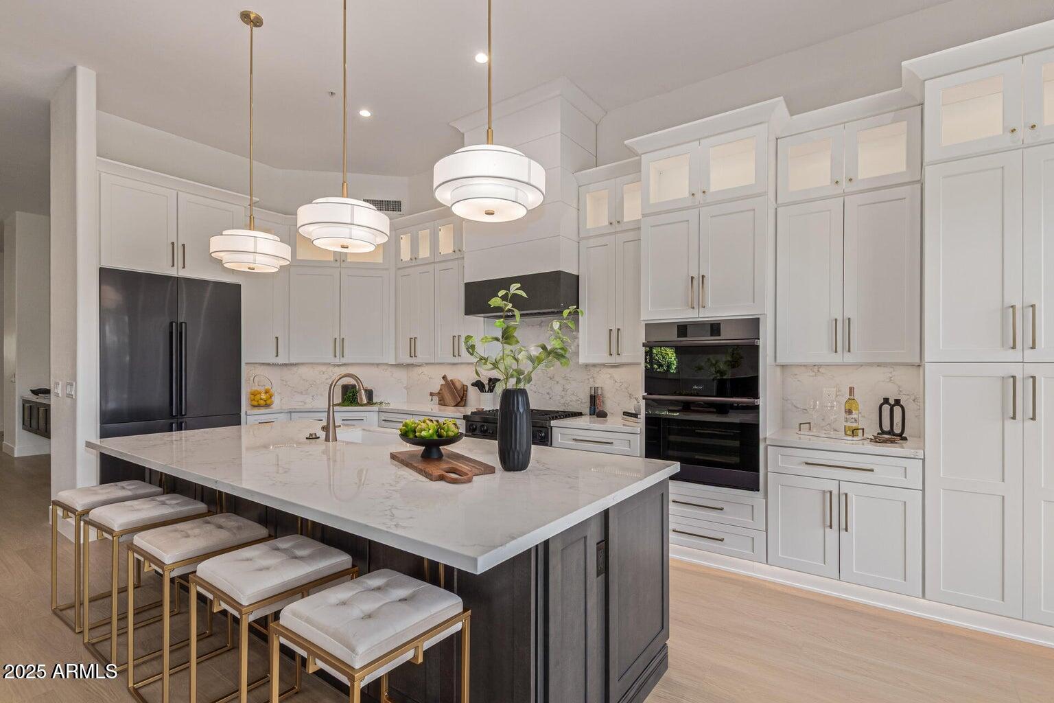 10175 E COCHISE Drive