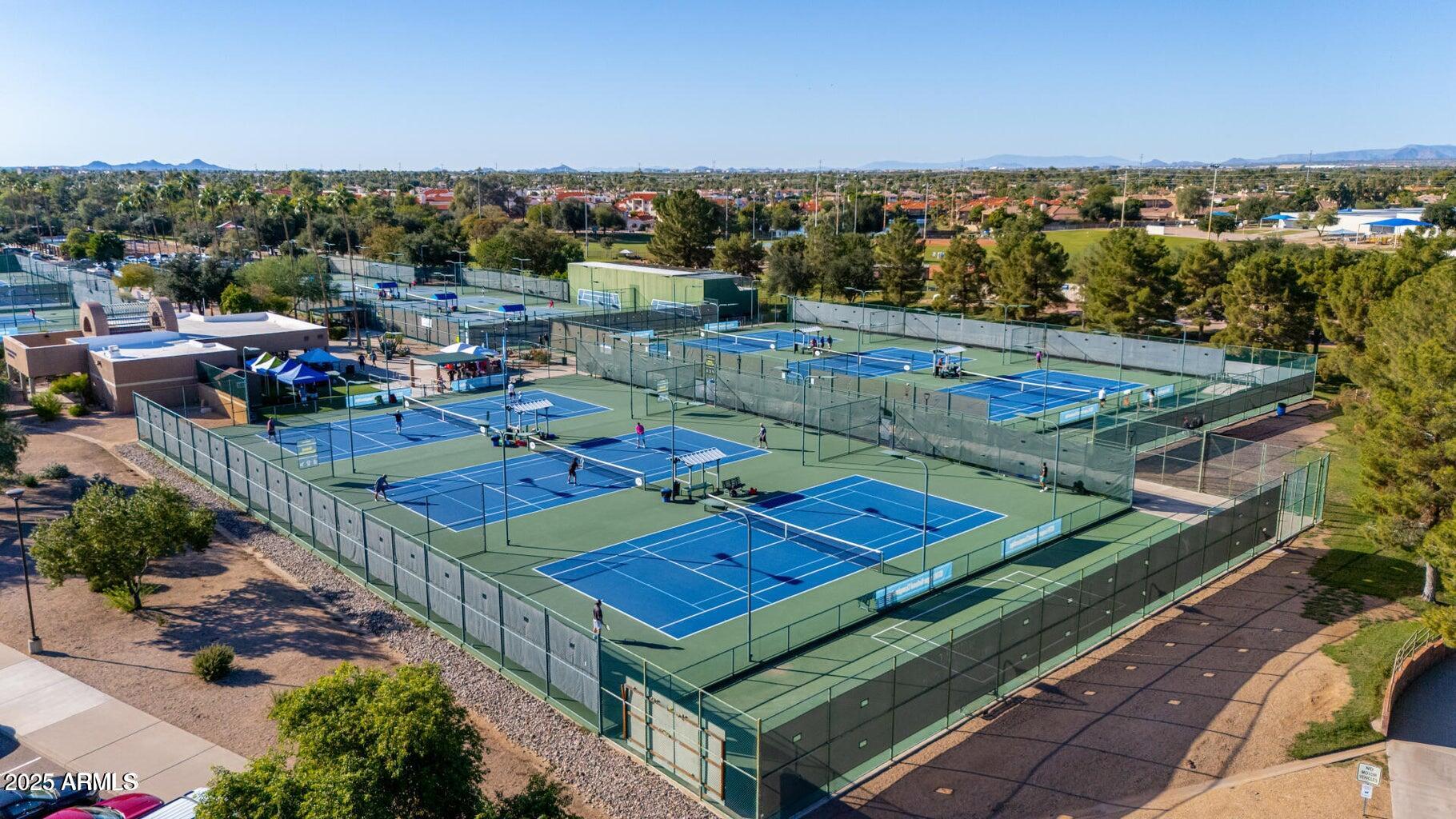 10175 E COCHISE Drive