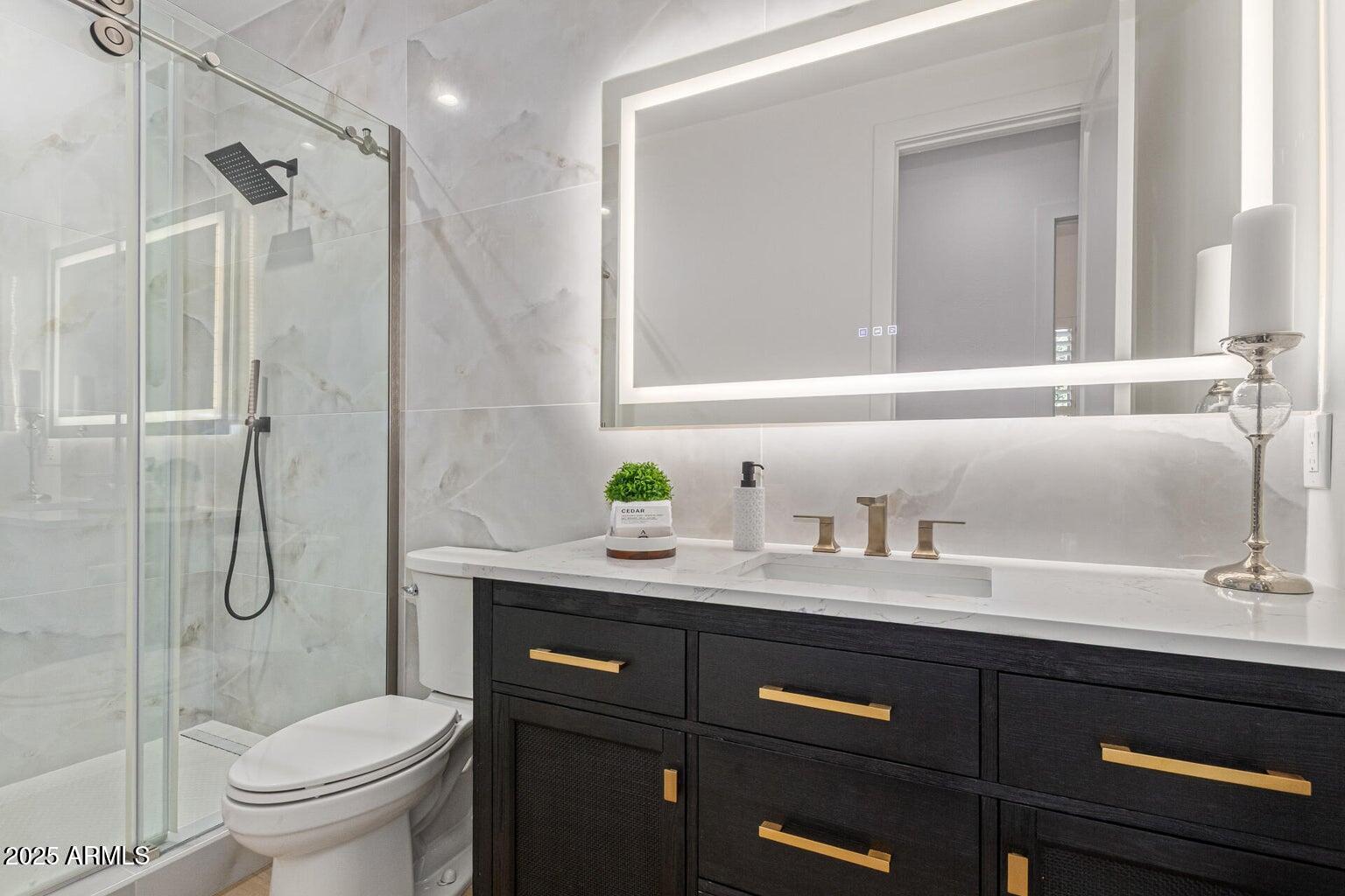 10175 E COCHISE Drive