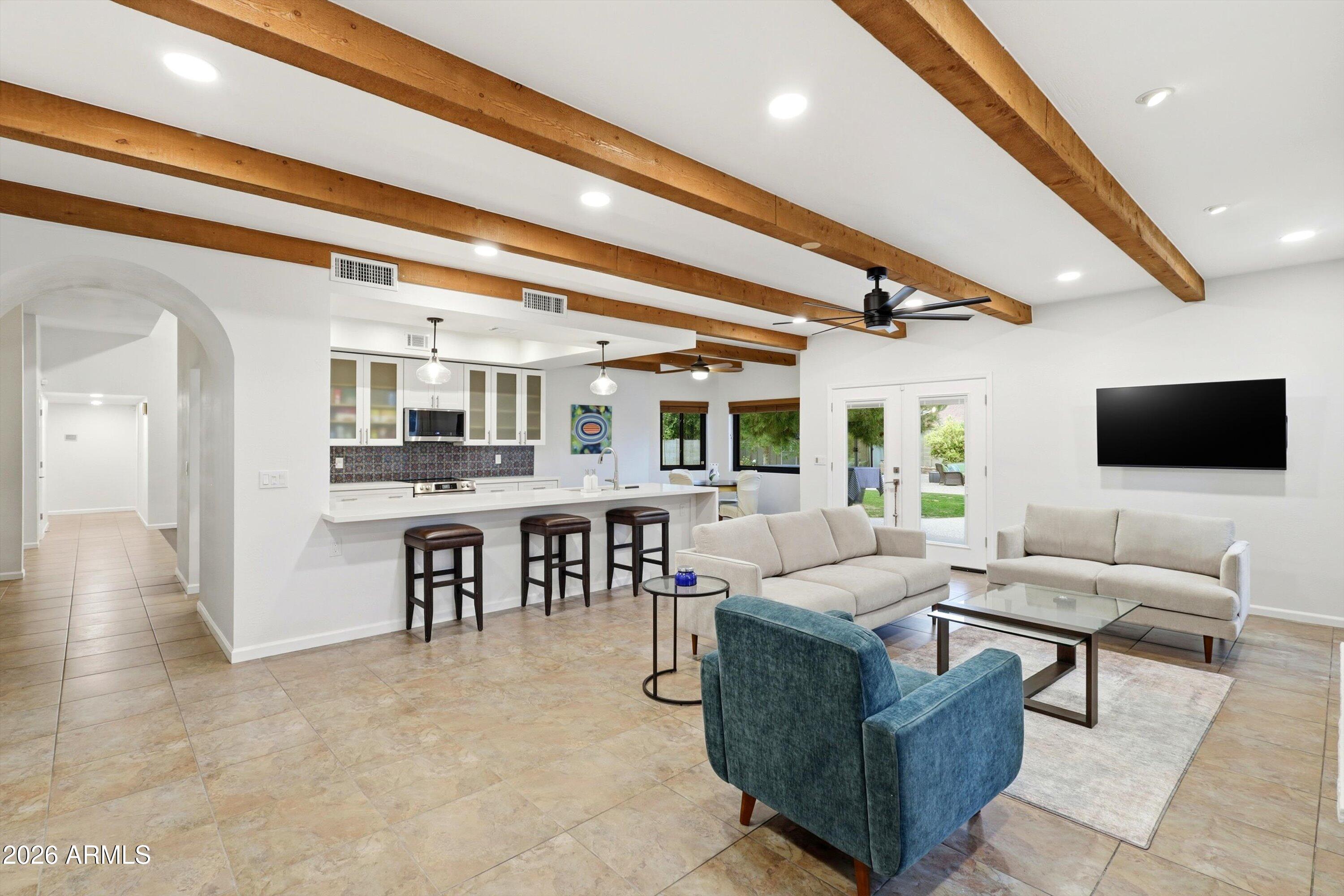 5234 E PARADISE Drive