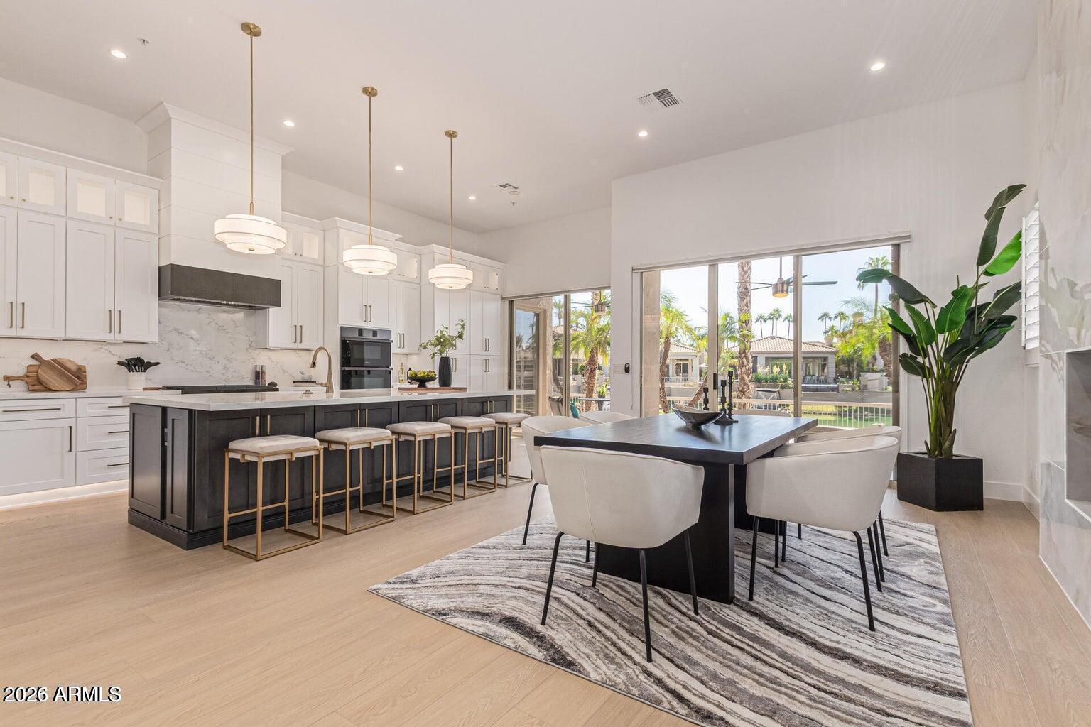 10175 E COCHISE Drive