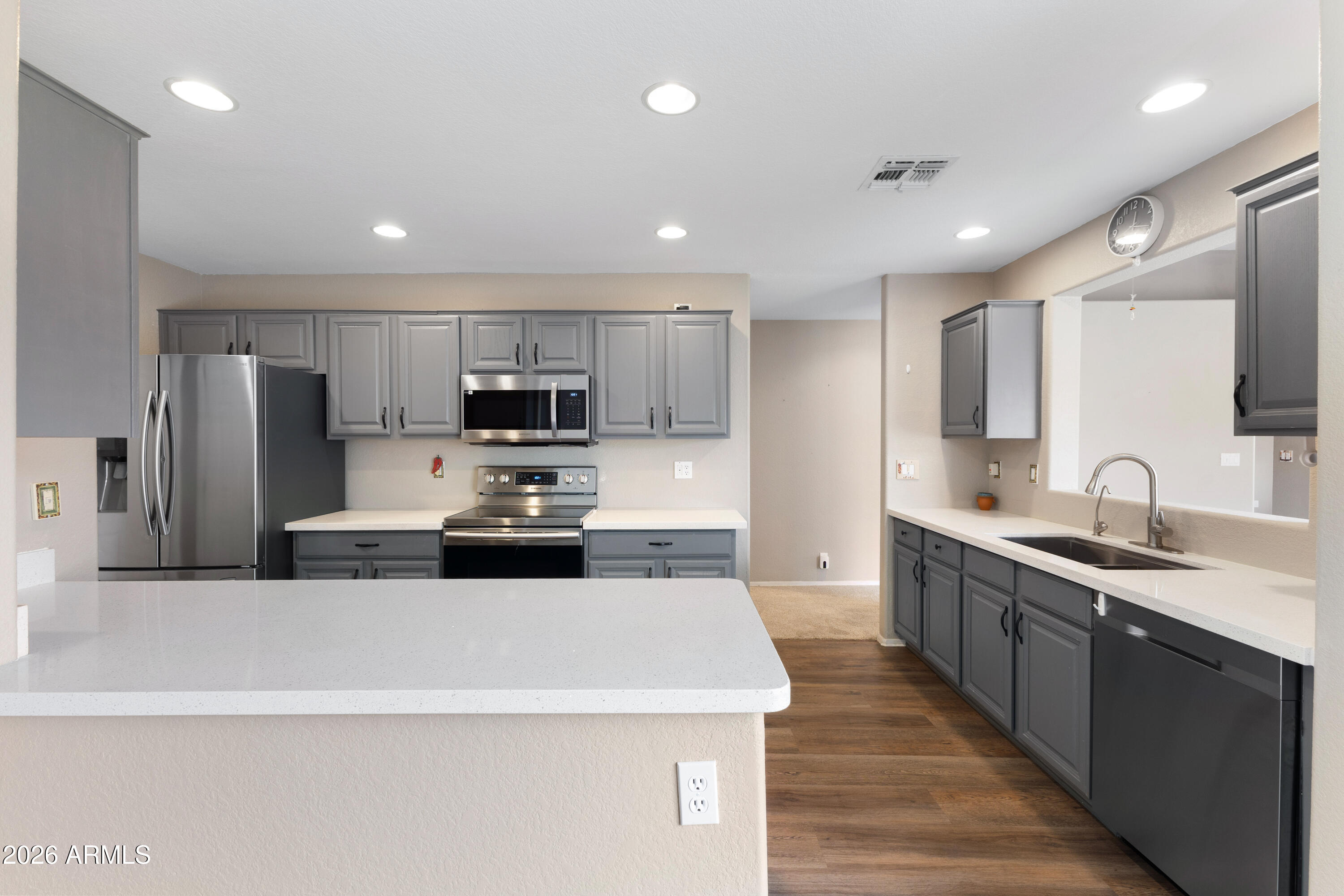 17103 E GRANDE Boulevard 15