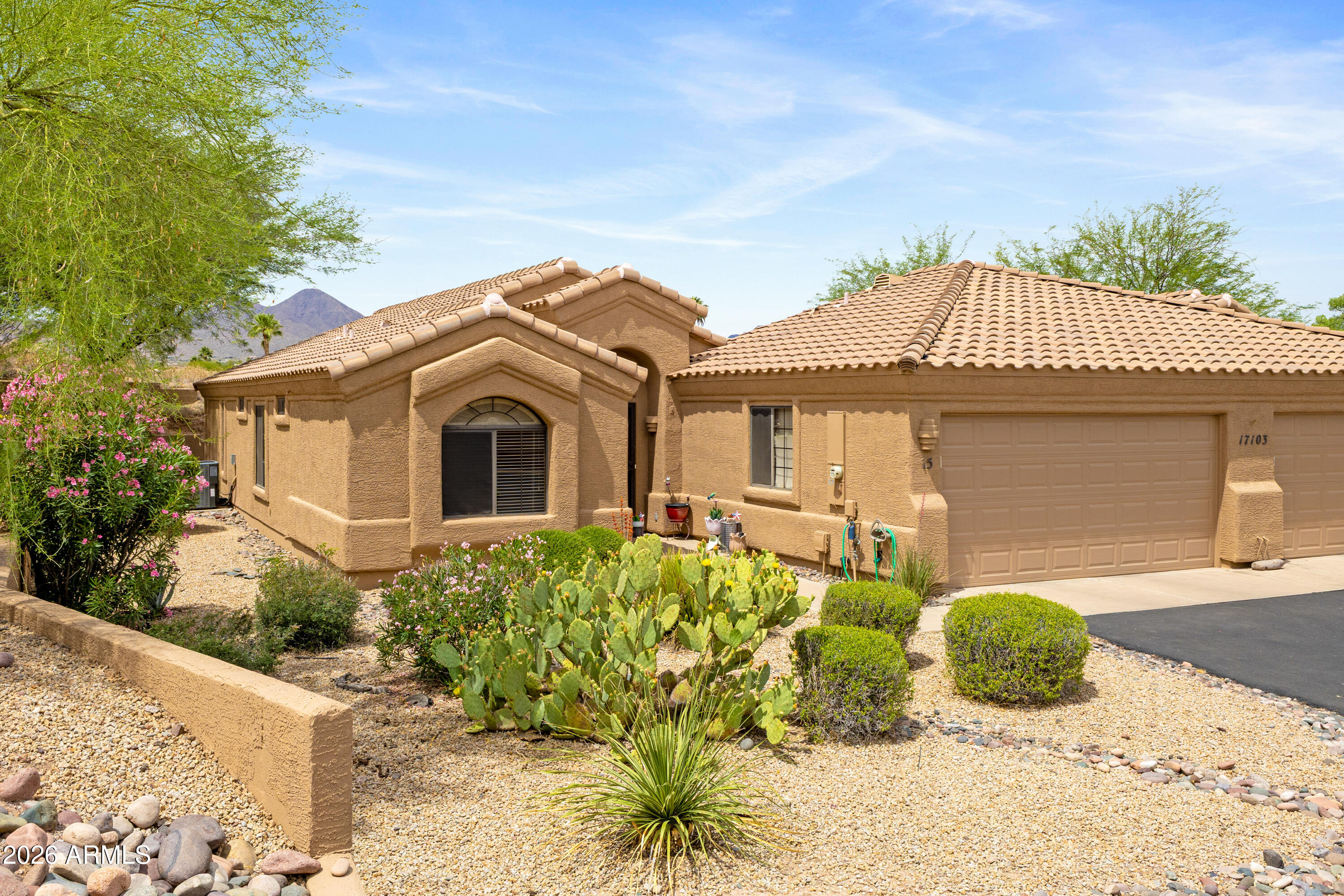 17103 E GRANDE Boulevard 15