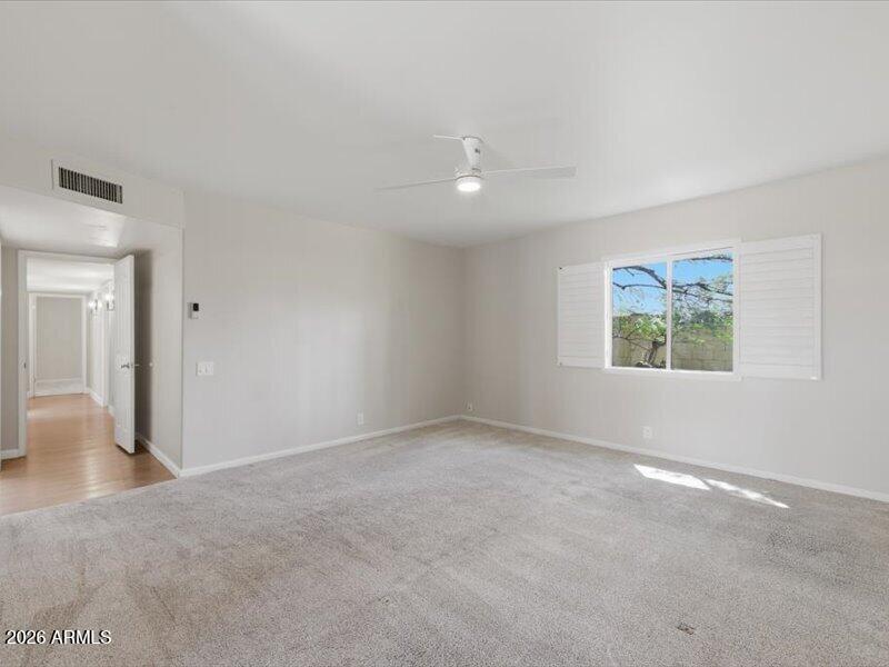 5630 E SYLVIA Street