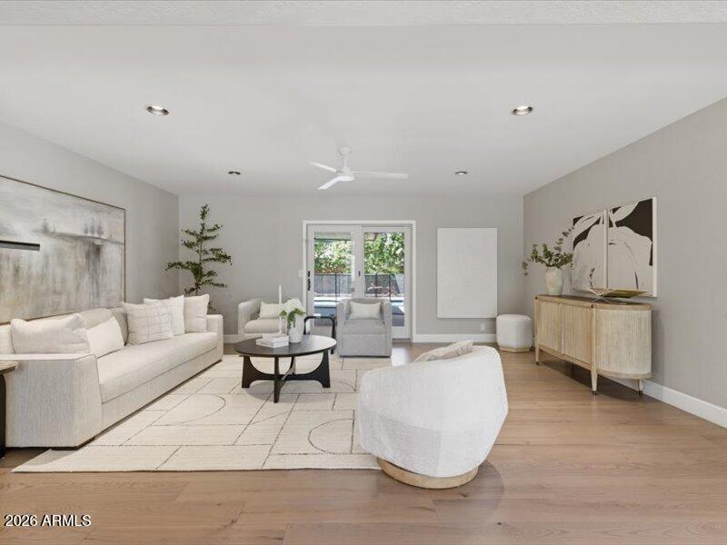 5630 E SYLVIA Street