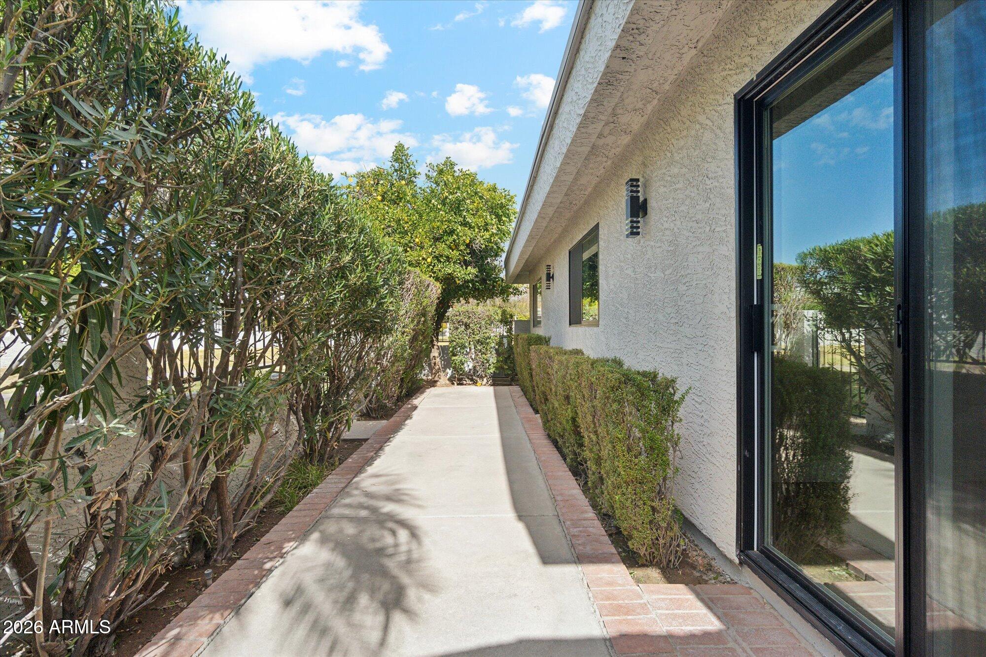 8882 N 82ND Lane