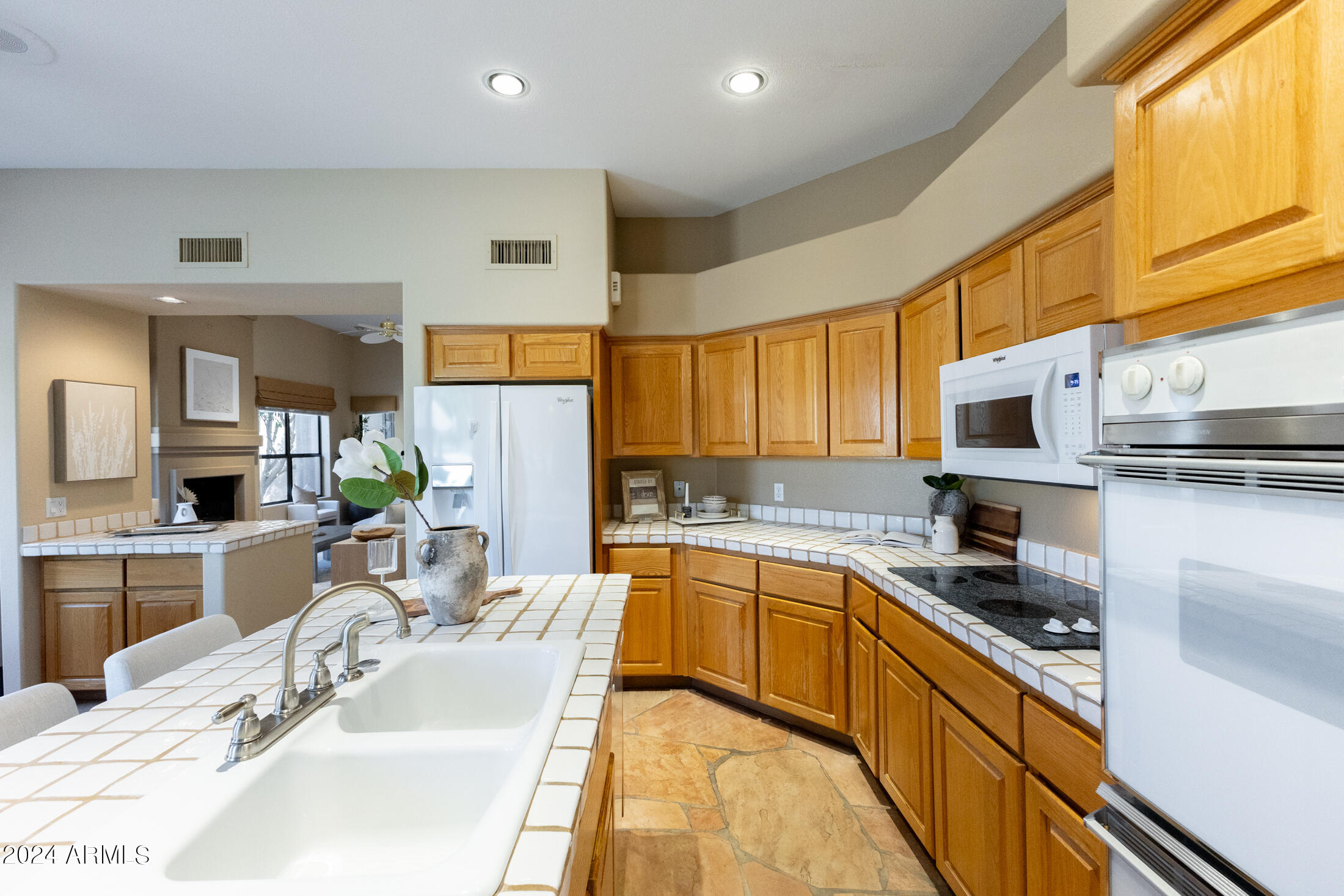7525 E GAINEY RANCH Road 188