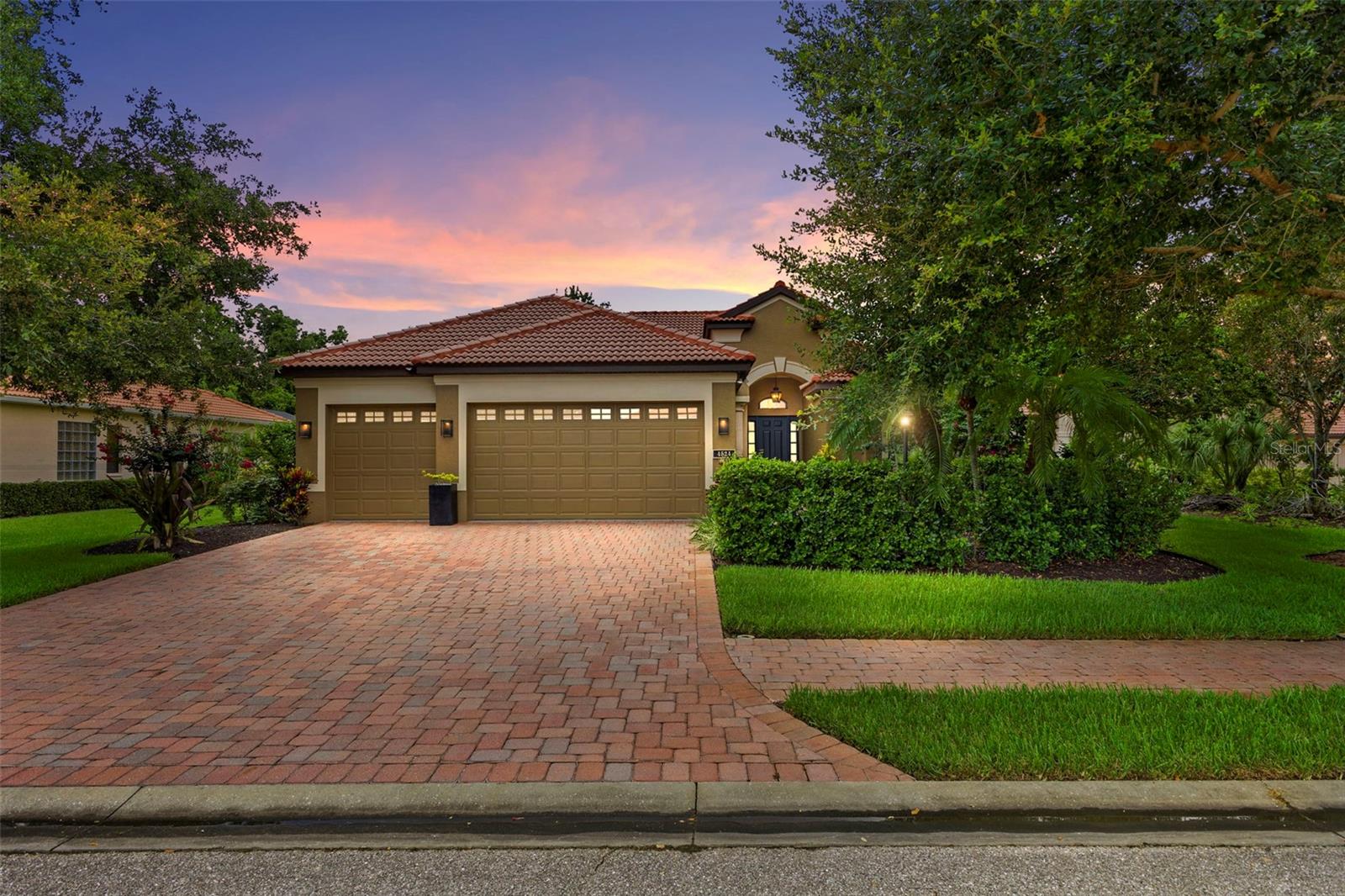 4524 TUSCANA DR