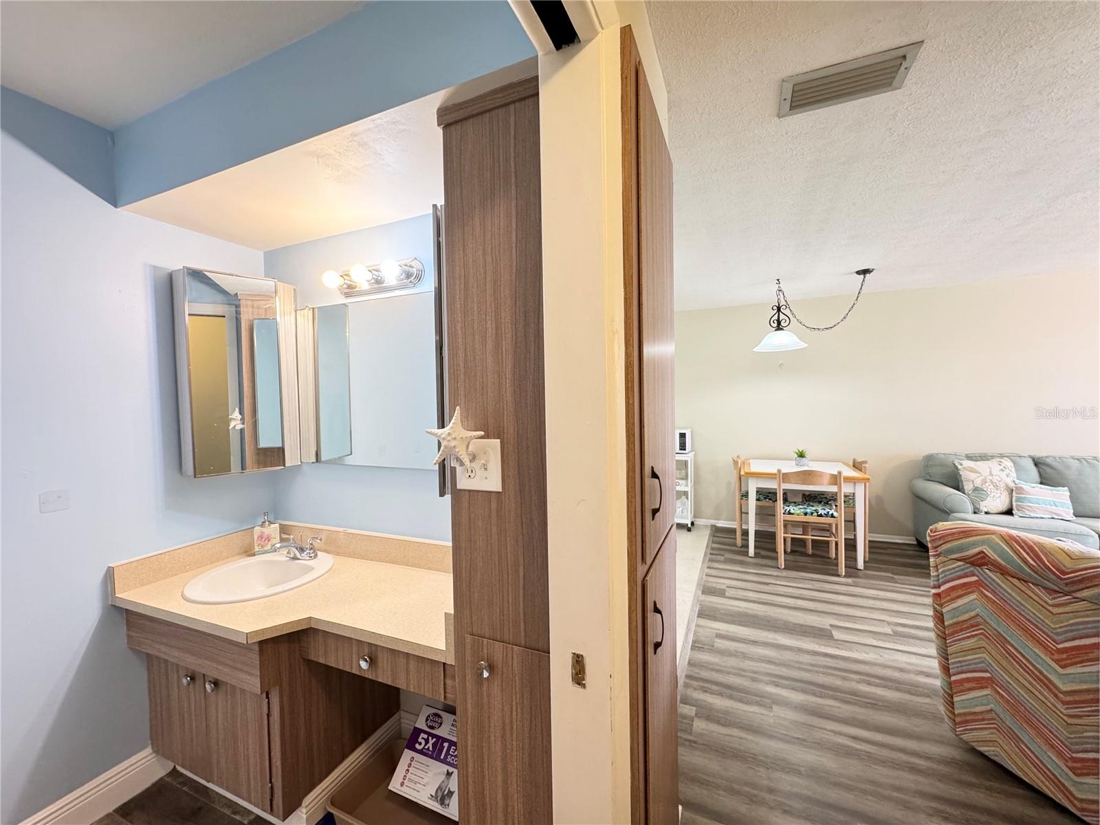 4316 TAHITIAN GARDENS CIR #B