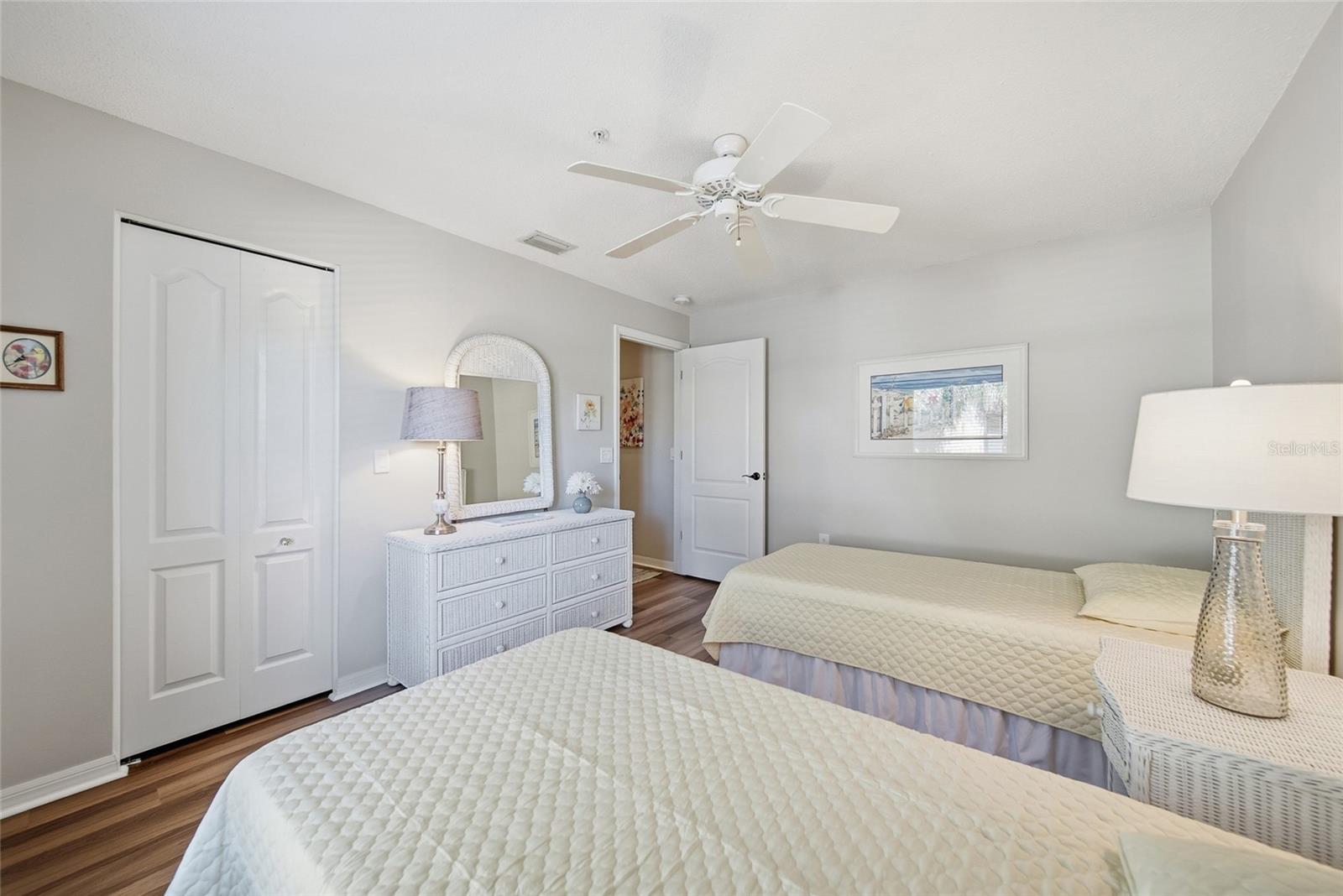 5231 MAHOGANY RUN AVE #321