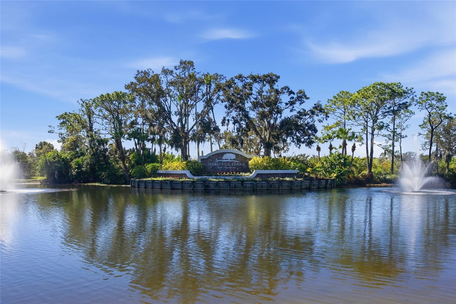 5231 MAHOGANY RUN AVE #321