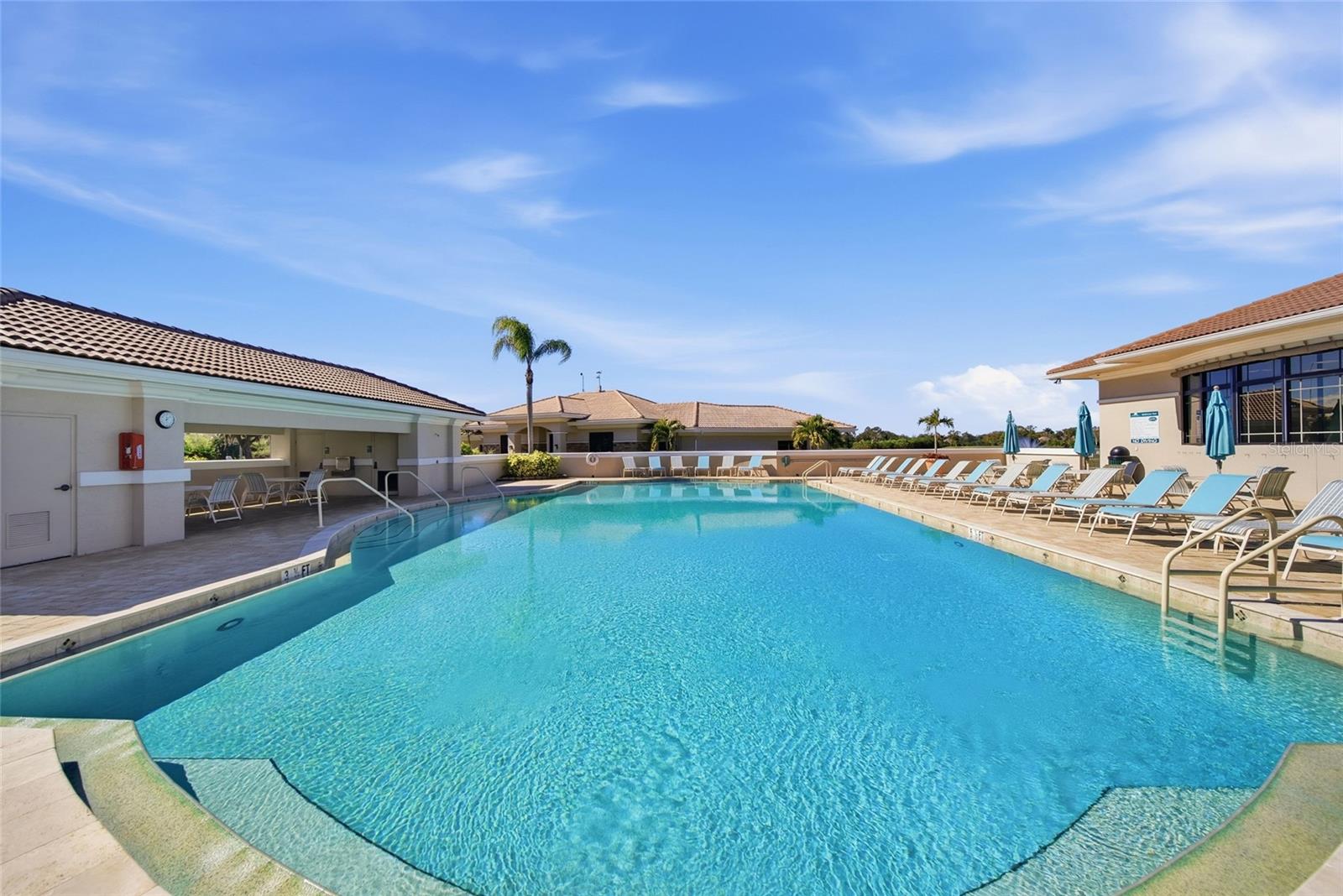 5231 MAHOGANY RUN AVE #321