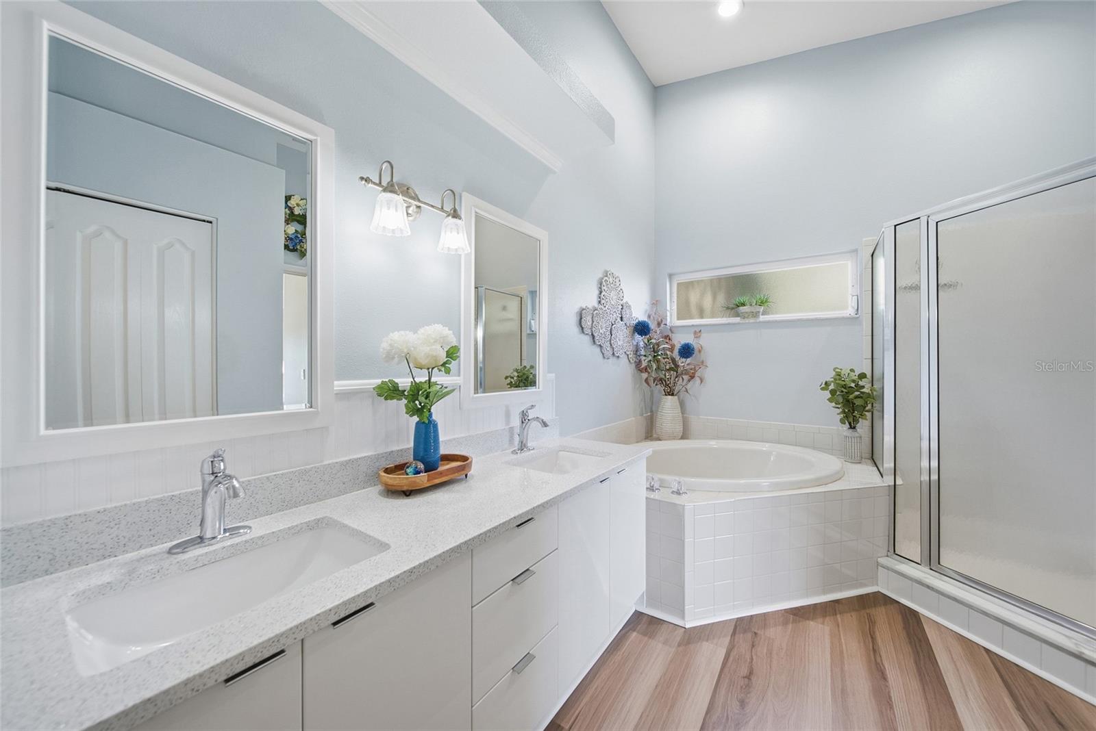 5231 MAHOGANY RUN AVE #321