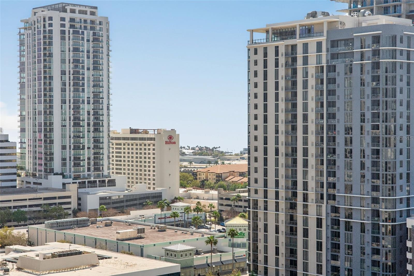 400 CENTRAL AVE #1405