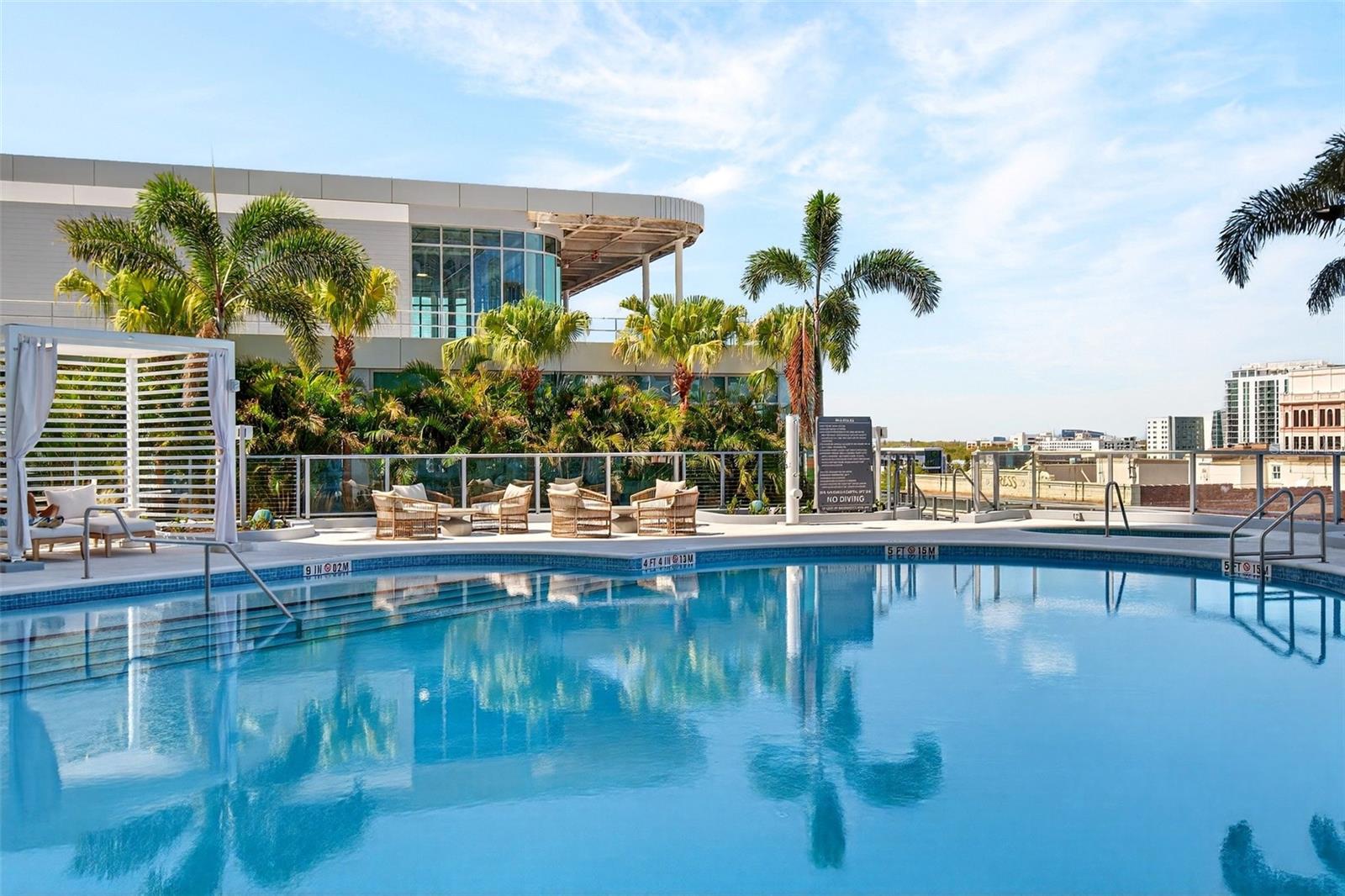 400 CENTRAL AVE #1405